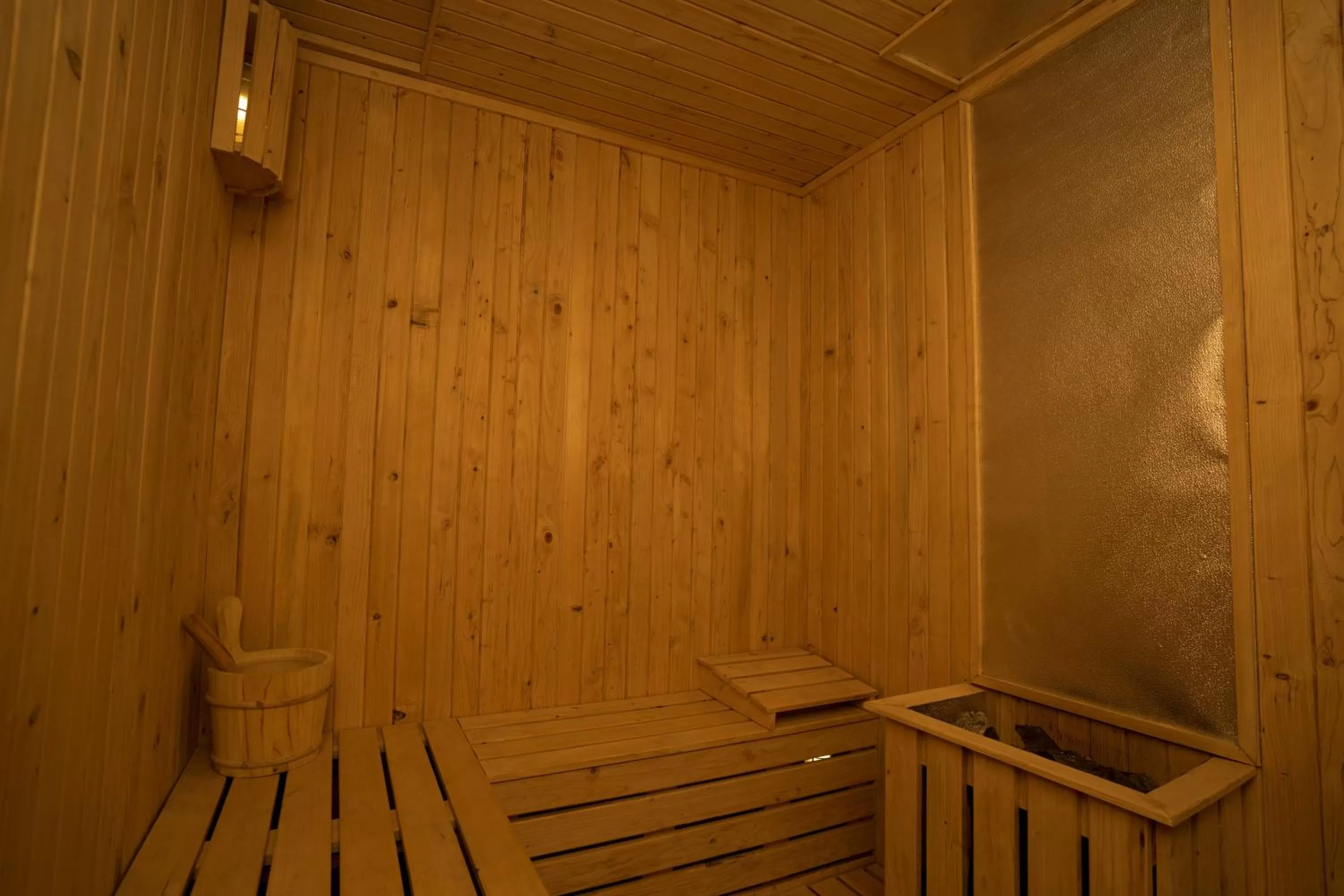 Sauna in Jambuluwuk Thamrin Hotel