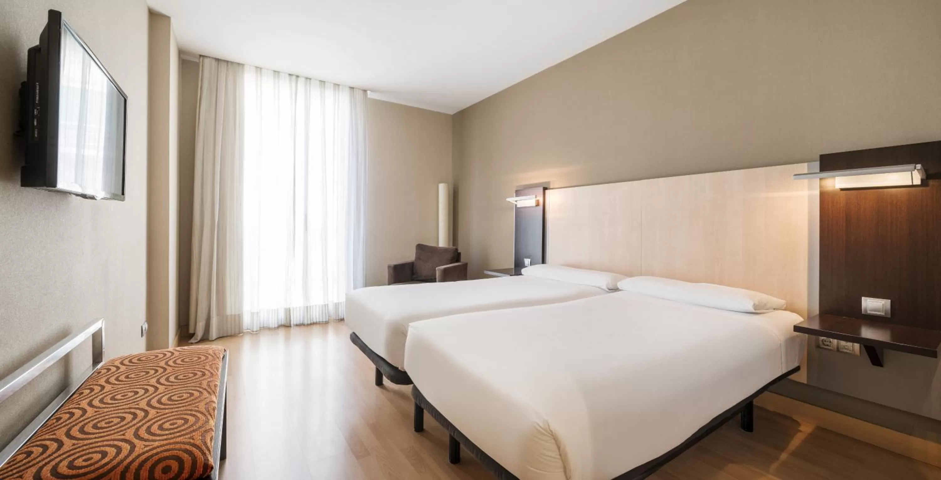 TV and multimedia, Bed in Ilunion Auditori