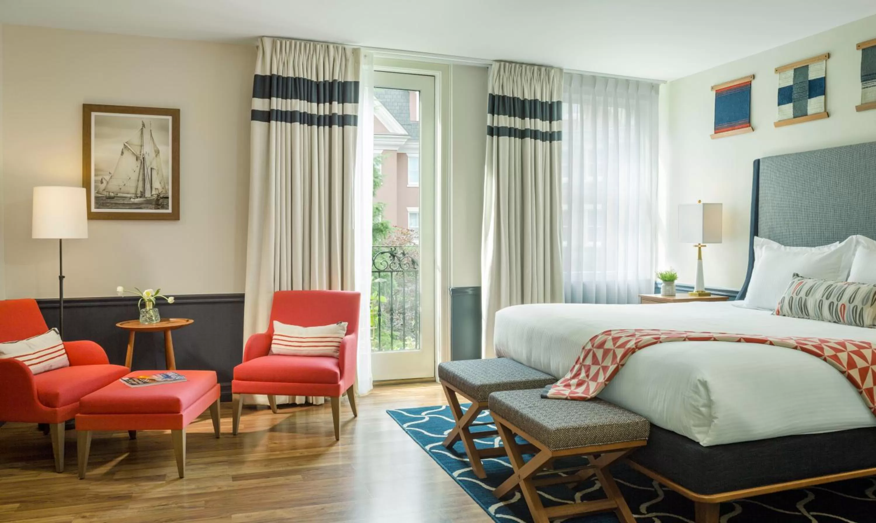 Bedroom, Bed in Portland Harbor Hotel