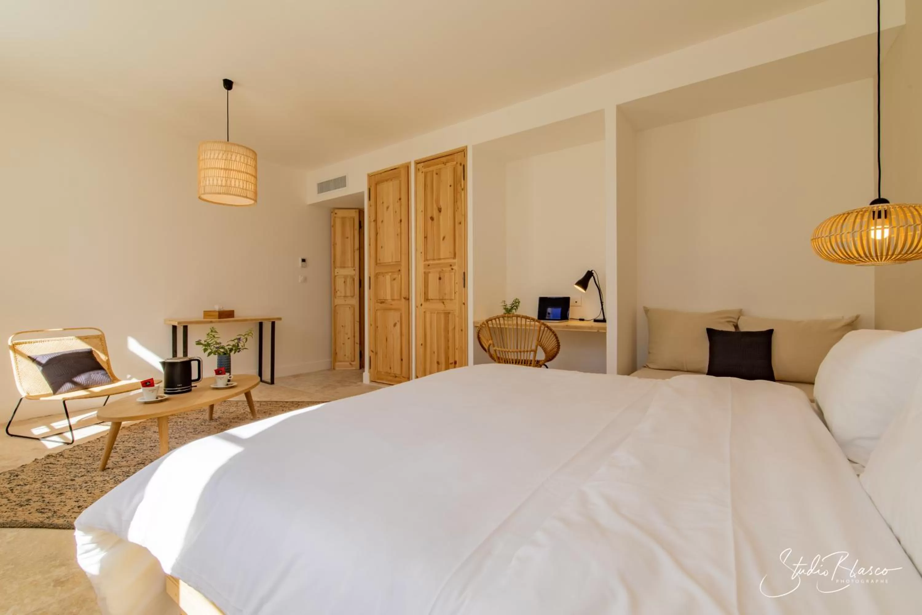 Bed in Moulin de la Roque