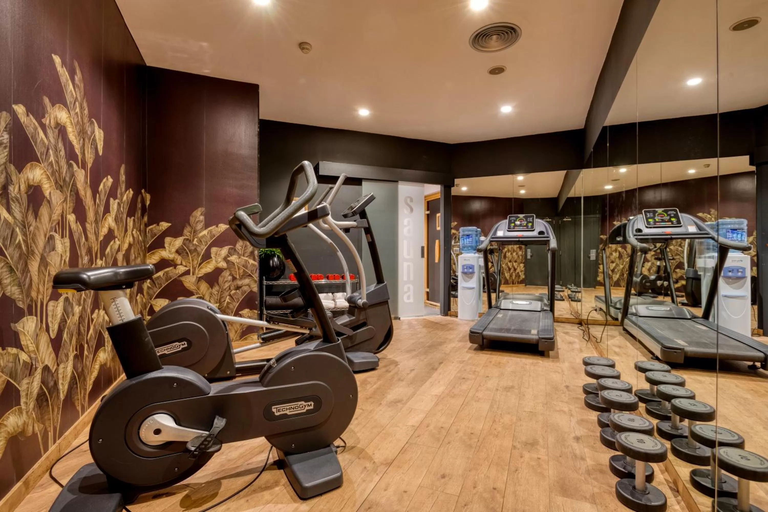 Fitness centre/facilities in Hotel America Barcelona