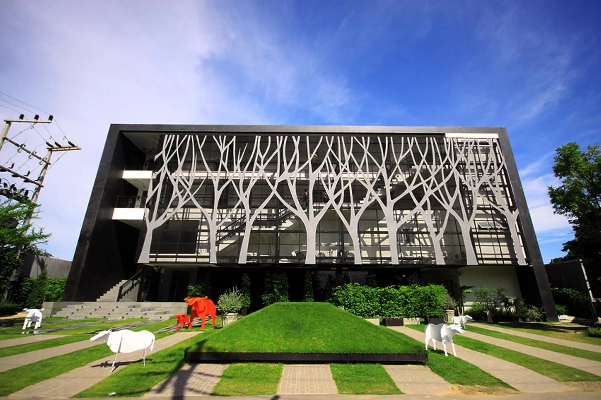 Facade/entrance in Cher Resort