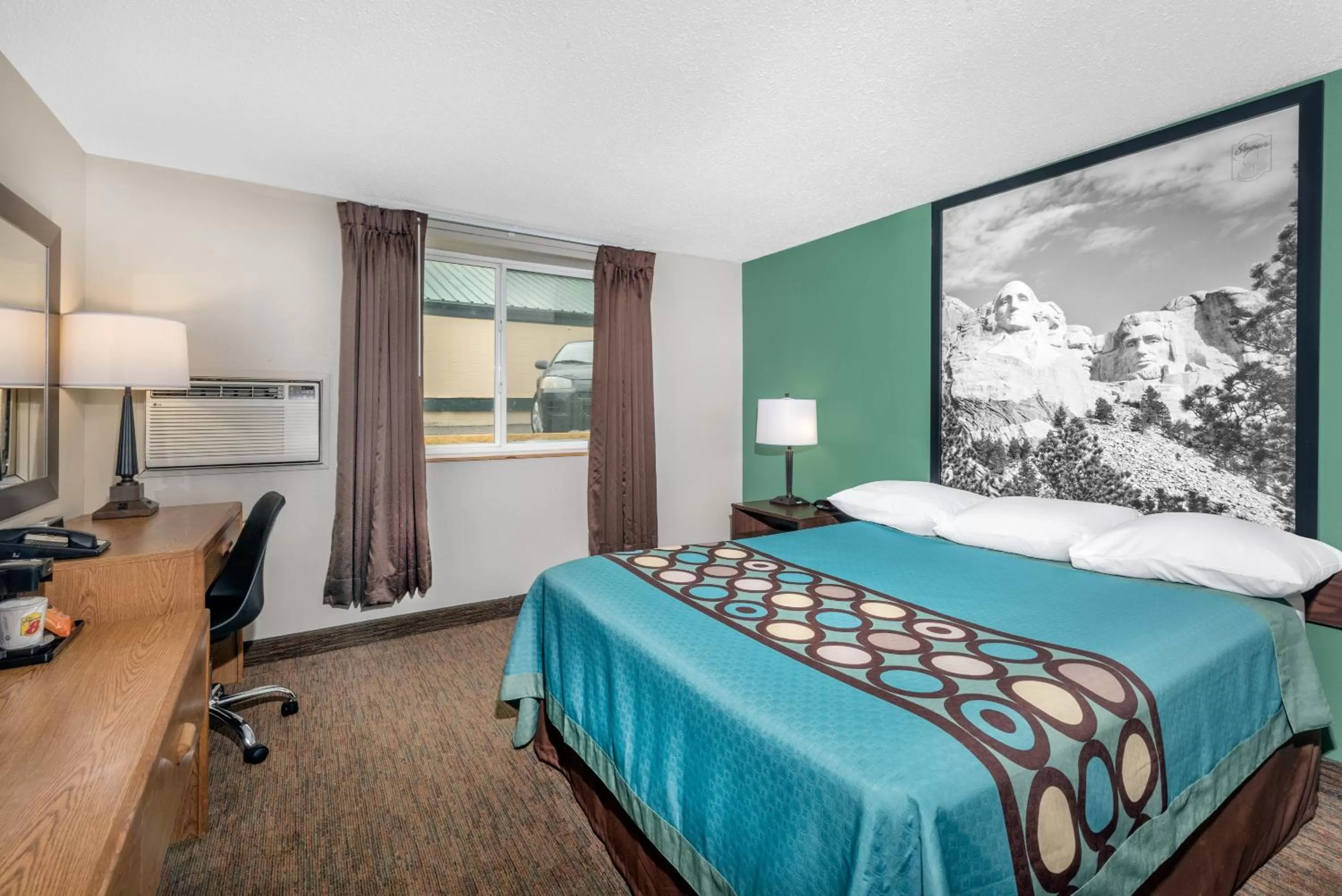 Photo of the whole room, Bed in Super 8 by Wyndham Pierre SD