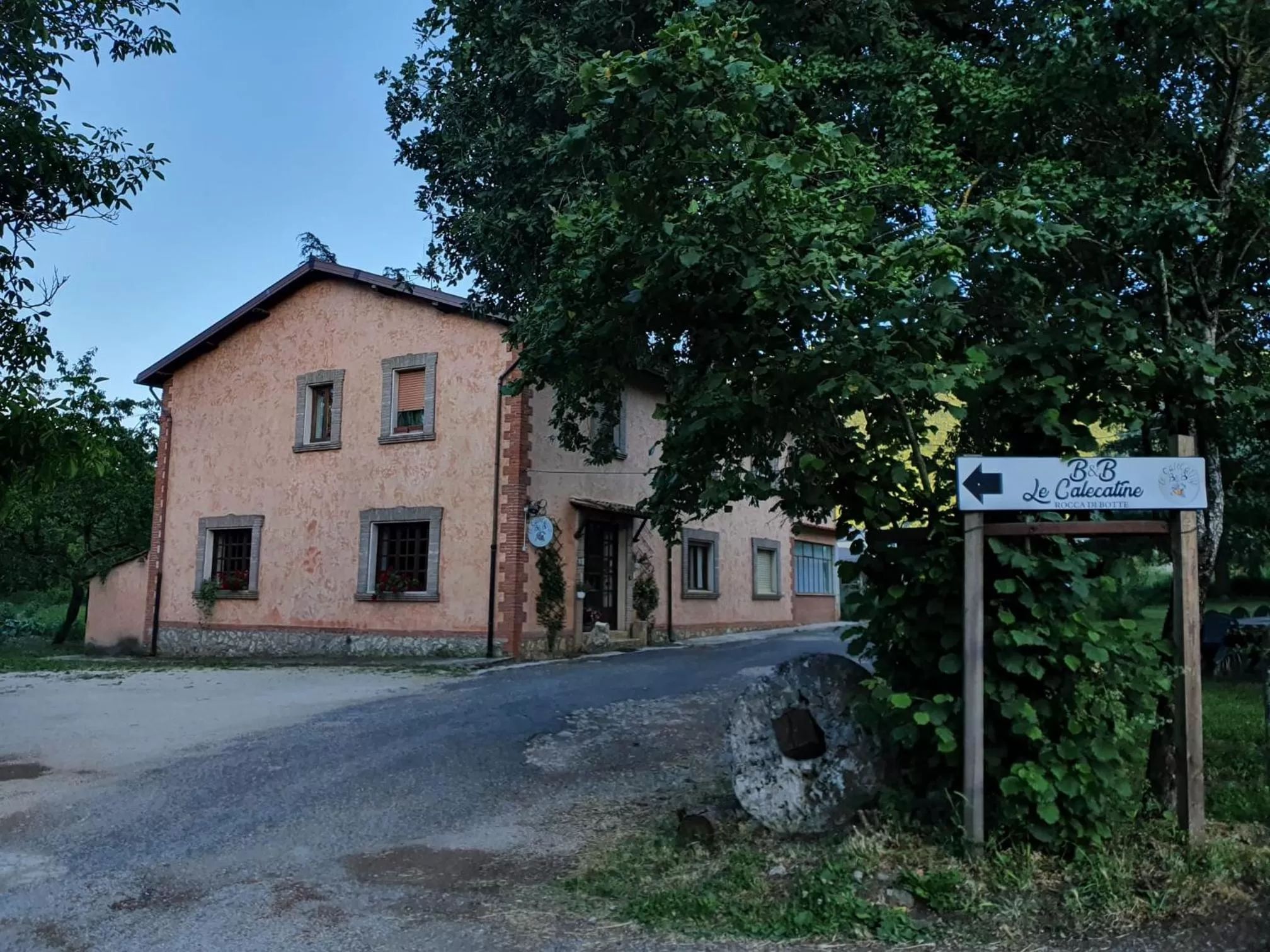 Property building in B&B Calecatine