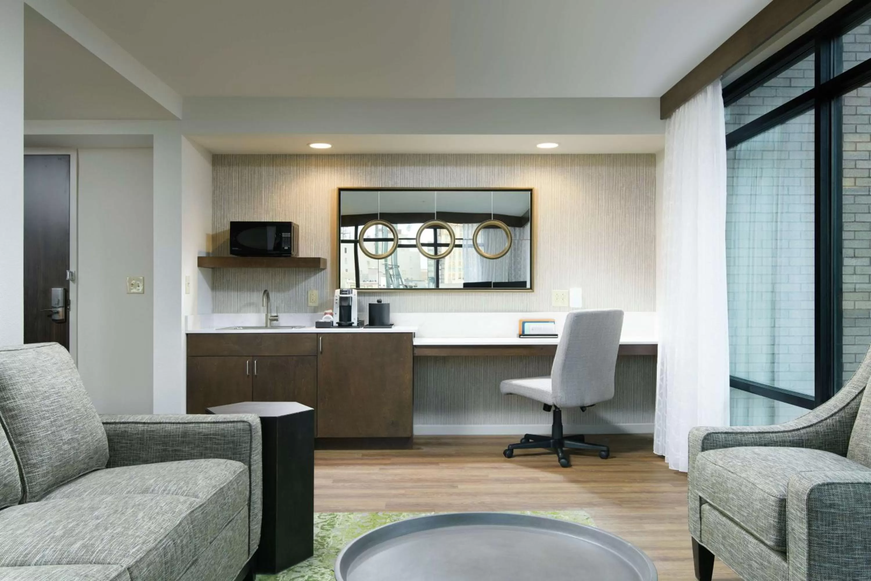 Bedroom in Hilton Garden Inn Memphis Downtown Beale Street