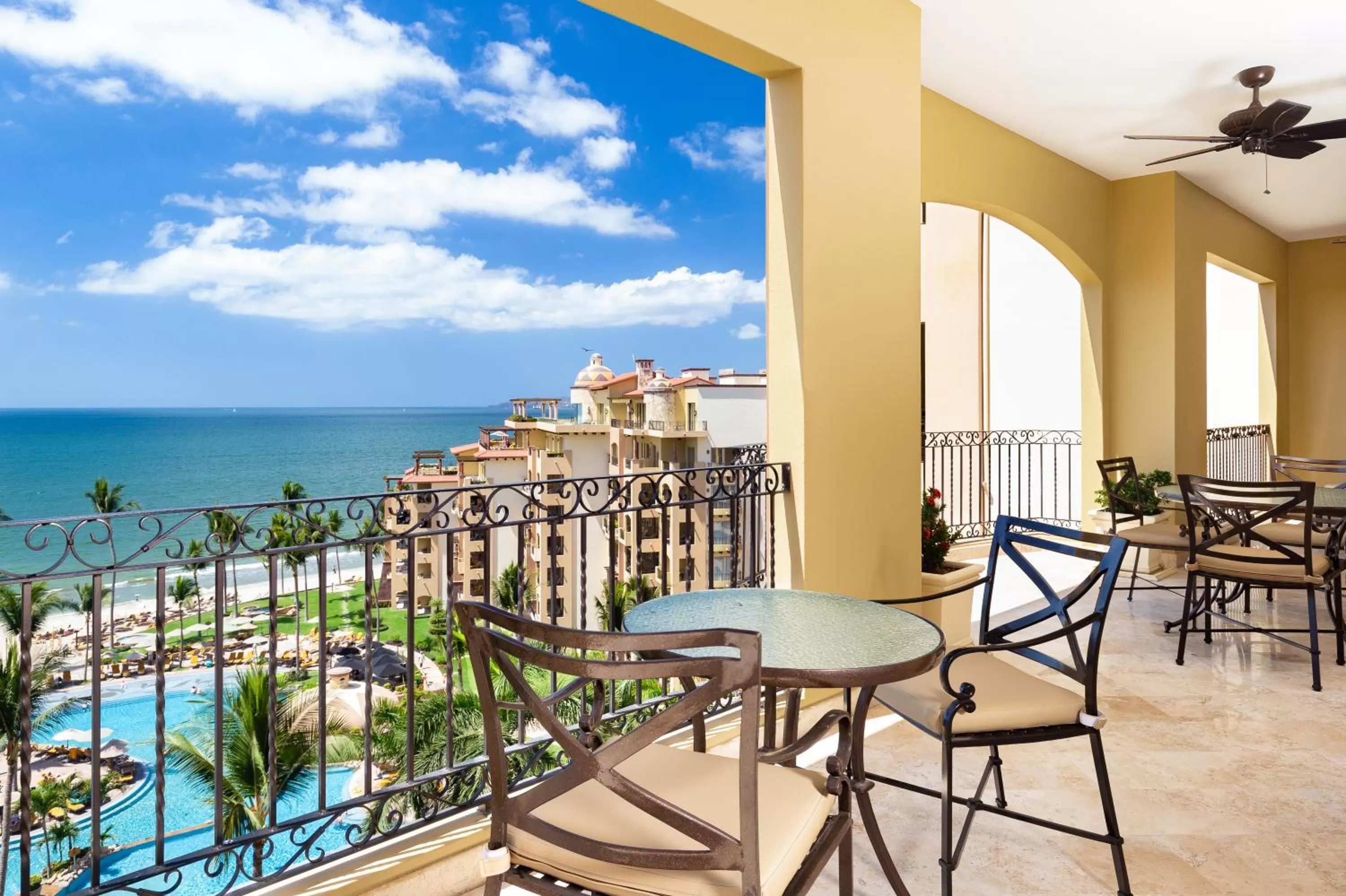 Photo of the whole room in Villa La Estancia Beach Resort & Spa Riviera Nayarit