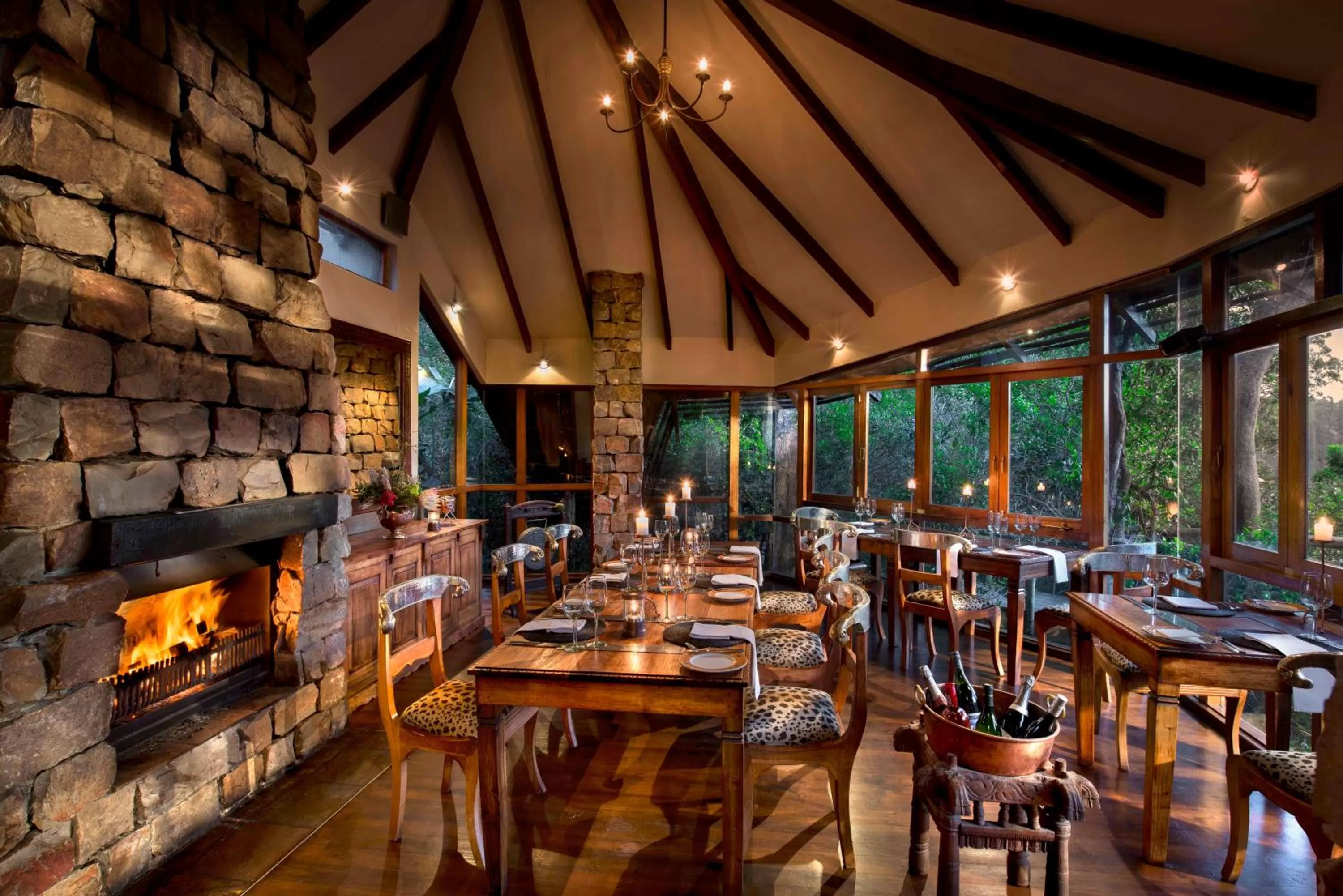 Restaurant/places to eat in Tsala Treetop Lodge