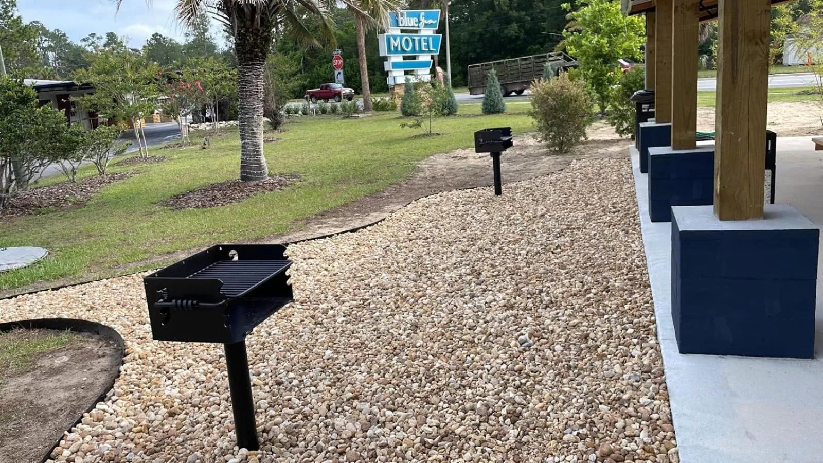 Garden in BlueGem Motel