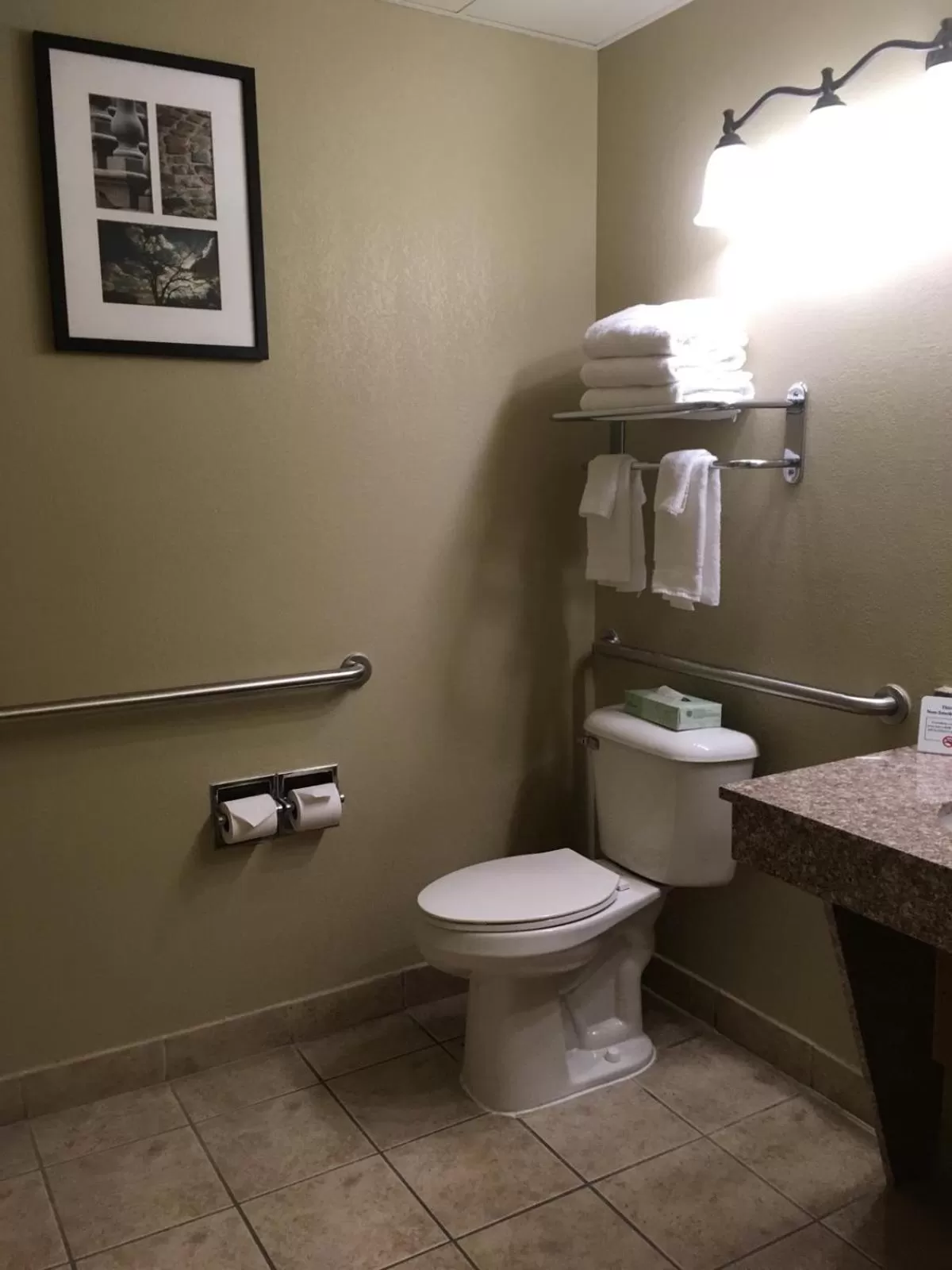 Toilet in Country Inn & Suites by Radisson, Paducah, KY