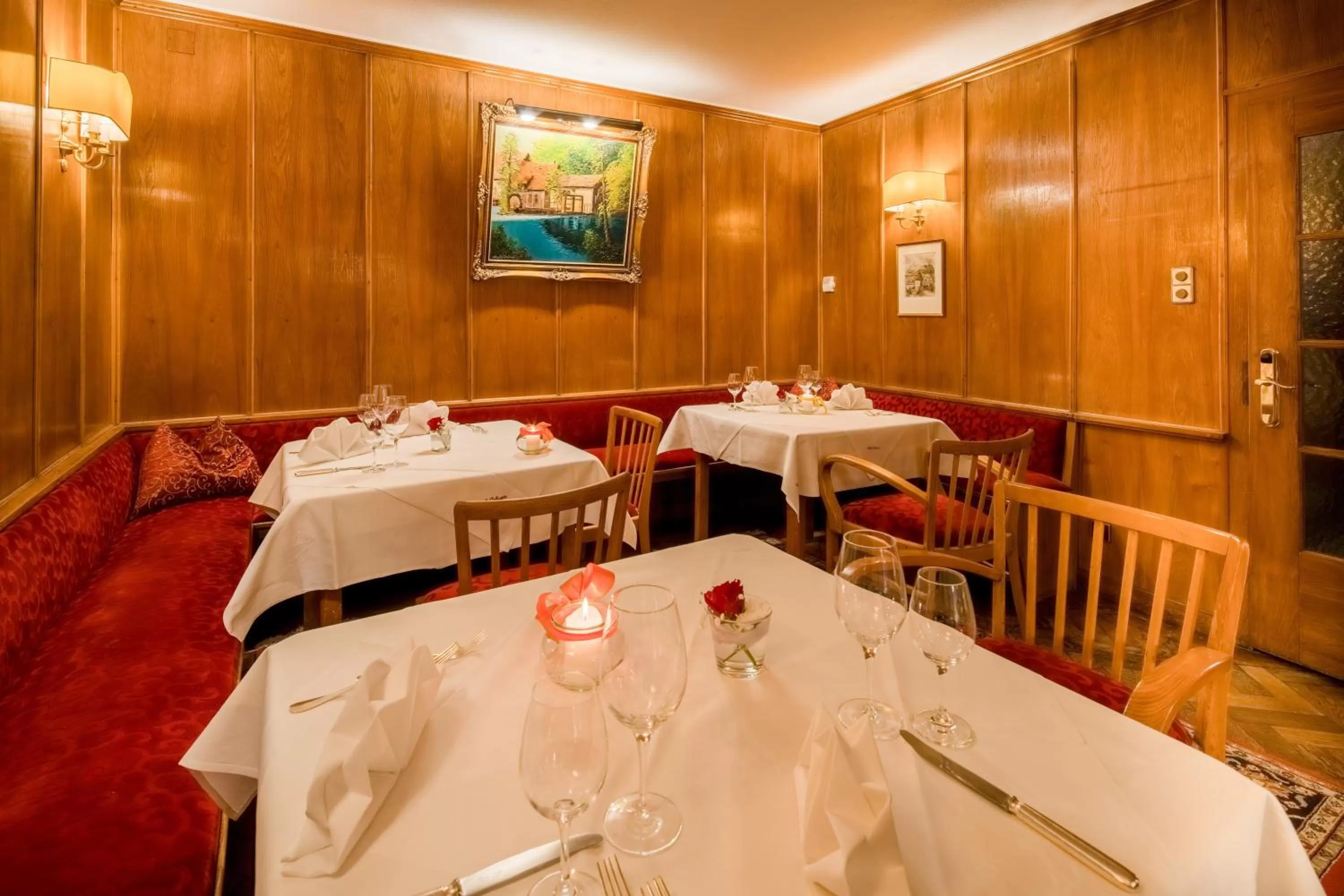 Restaurant/places to eat in Hotel-Restaurant Ochsen