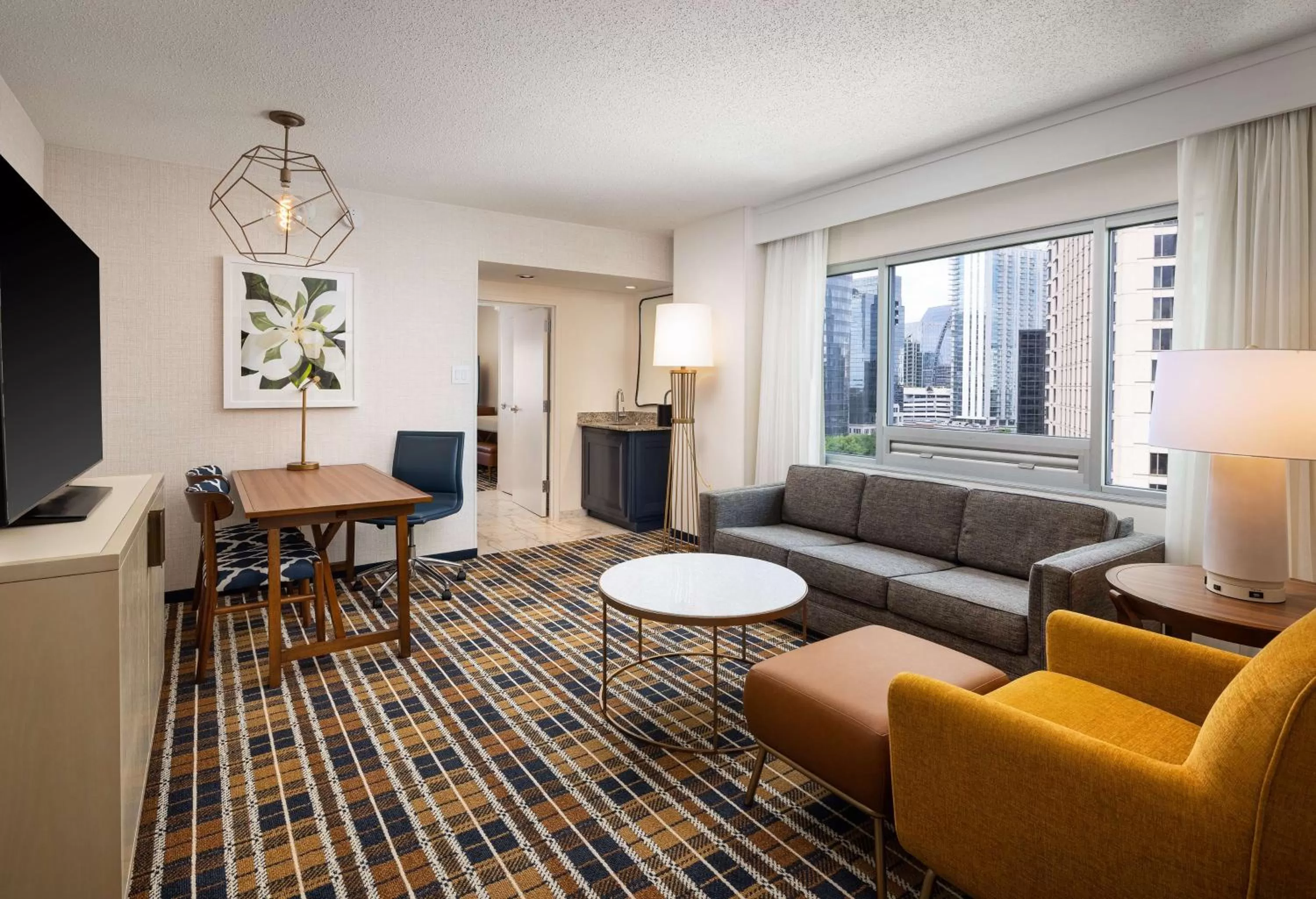 Bedroom in Embassy Suites by Hilton Atlanta Buckhead