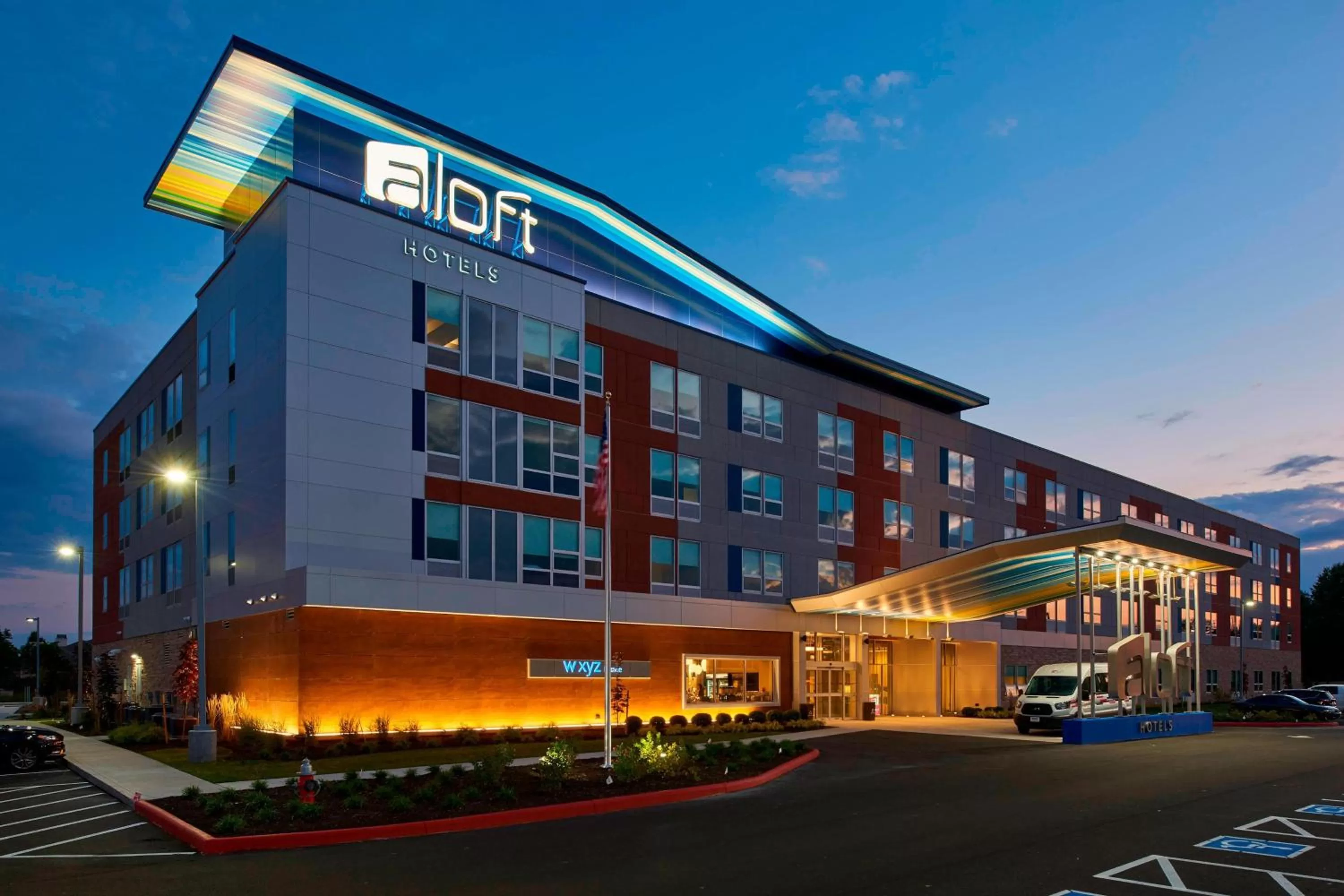Aloft Cleveland Airport