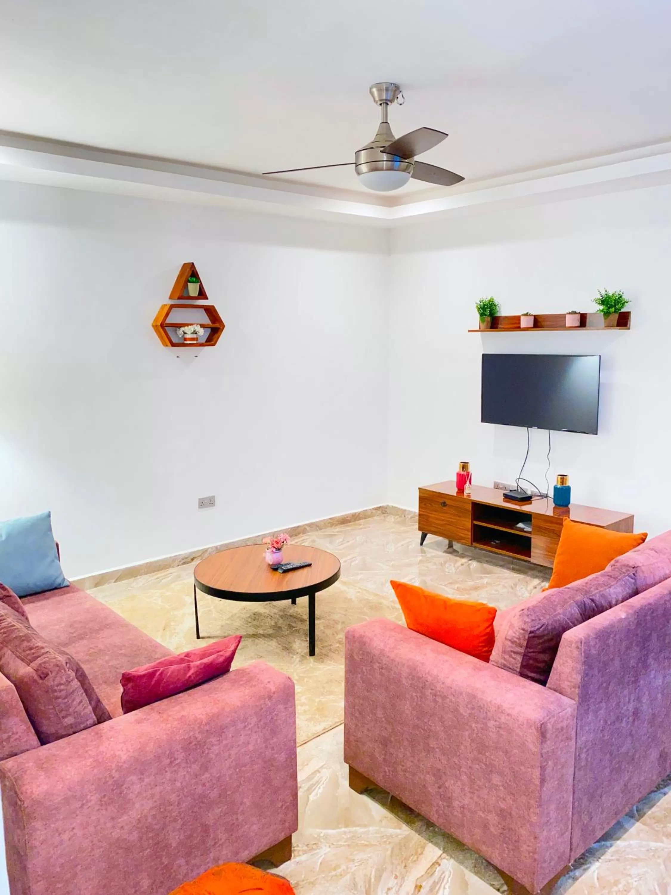 Living room in AIDEN HOMES AND APARTMENTS HOTEl