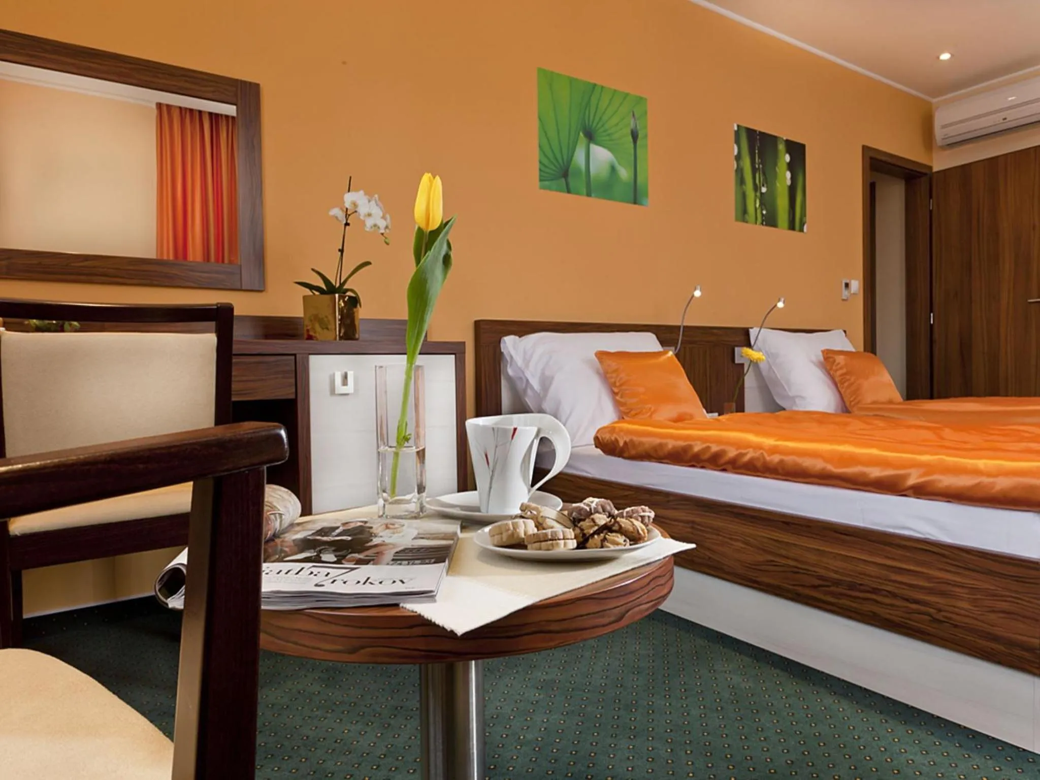 Decorative detail, Bed in Hotel Viktor