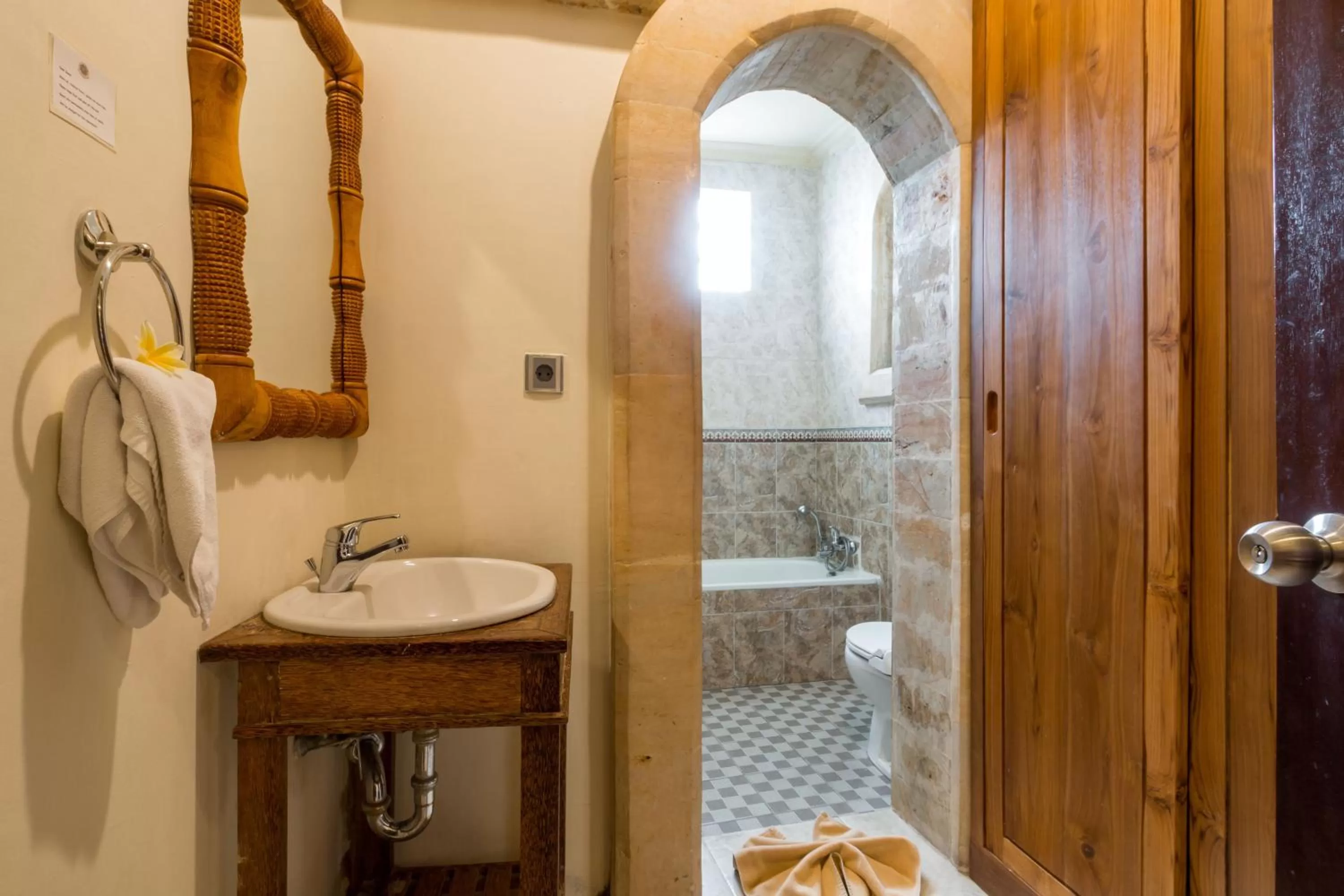 Bathroom in Ubud Aura Retreat