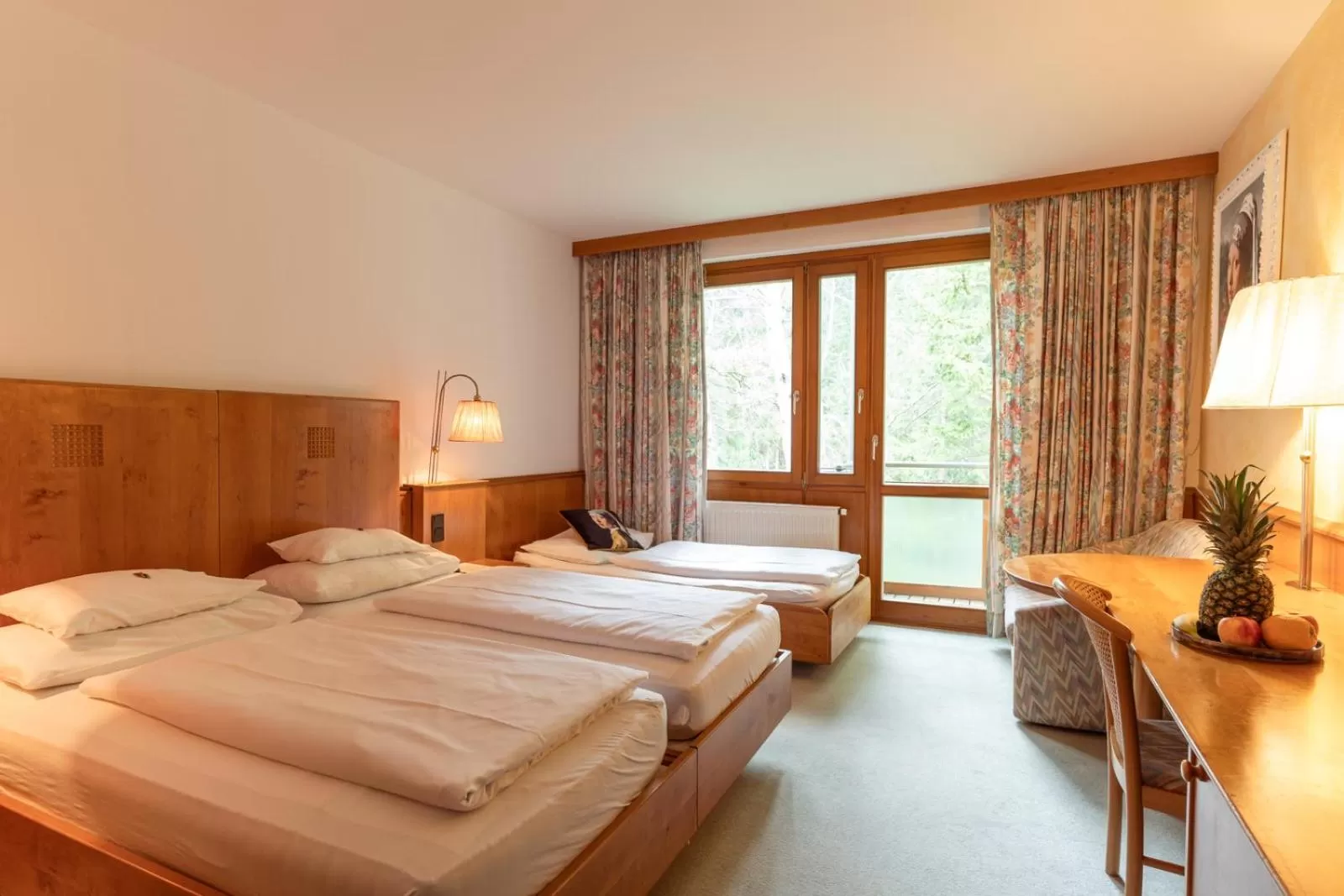 Photo of the whole room, Bed in Hotel Restaurant Südrast Dreiländereck