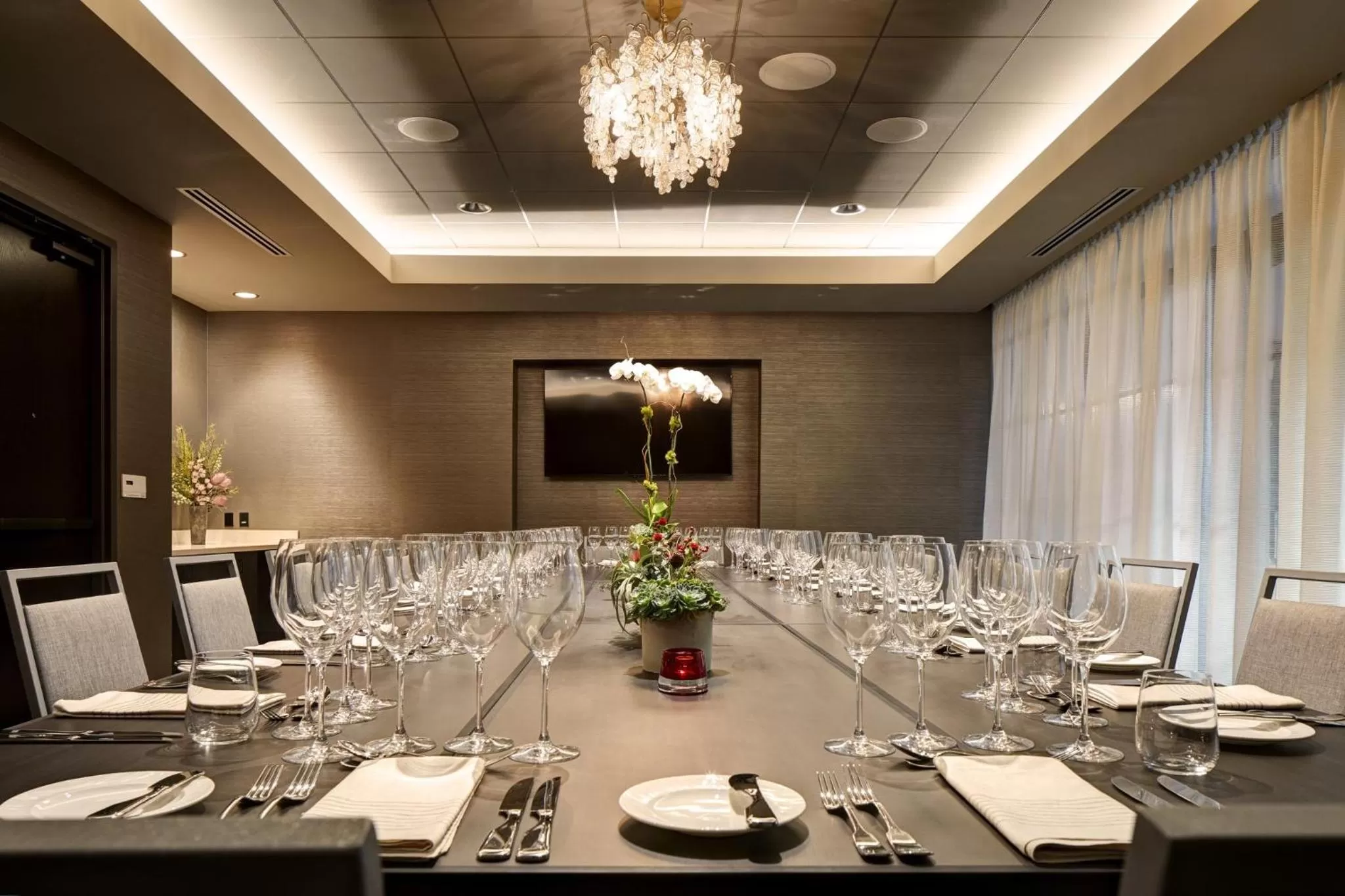 Meeting/conference room in Archer Hotel Napa