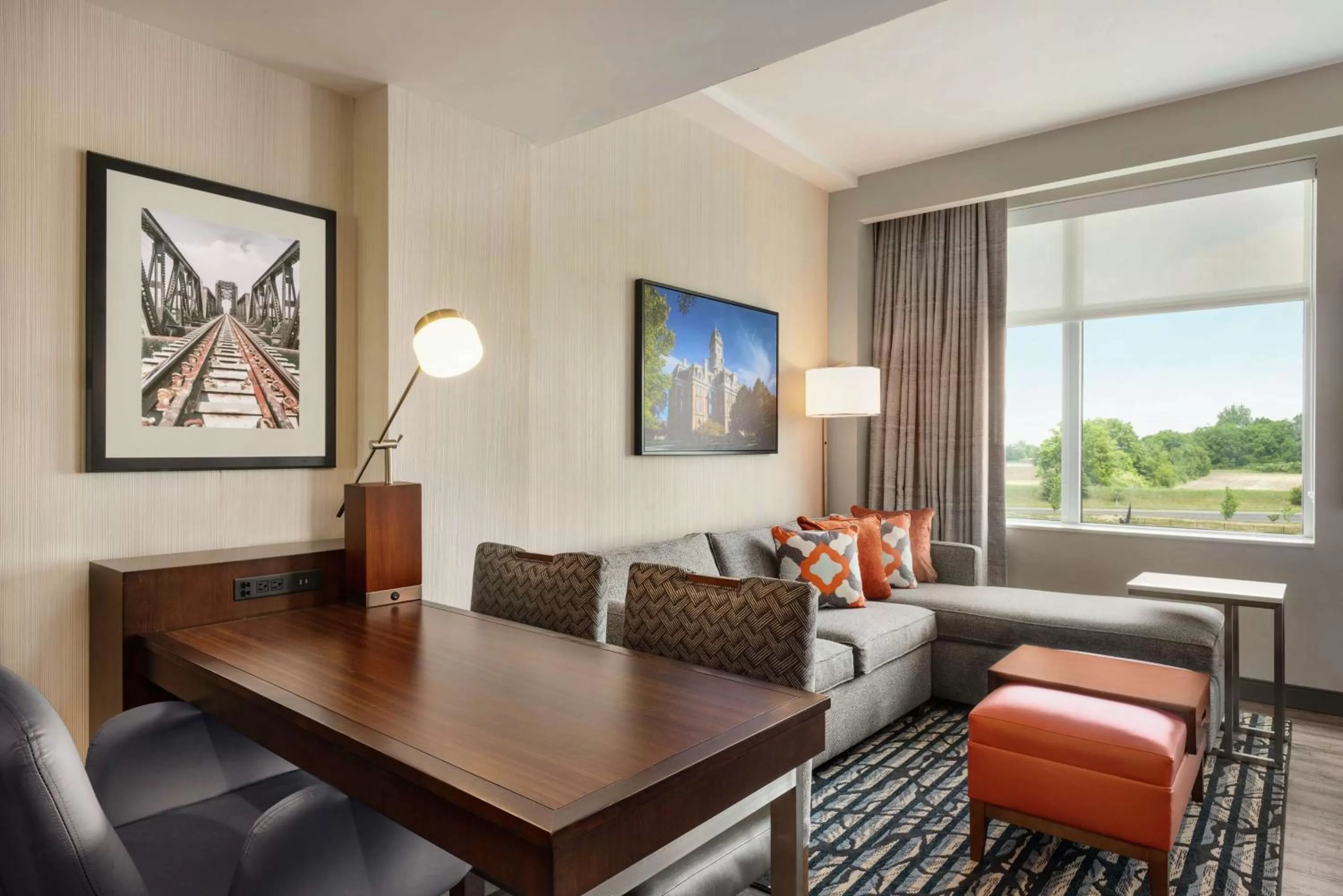 Bedroom in Embassy Suites By Hilton Noblesville Indianapolis Conv Ctr