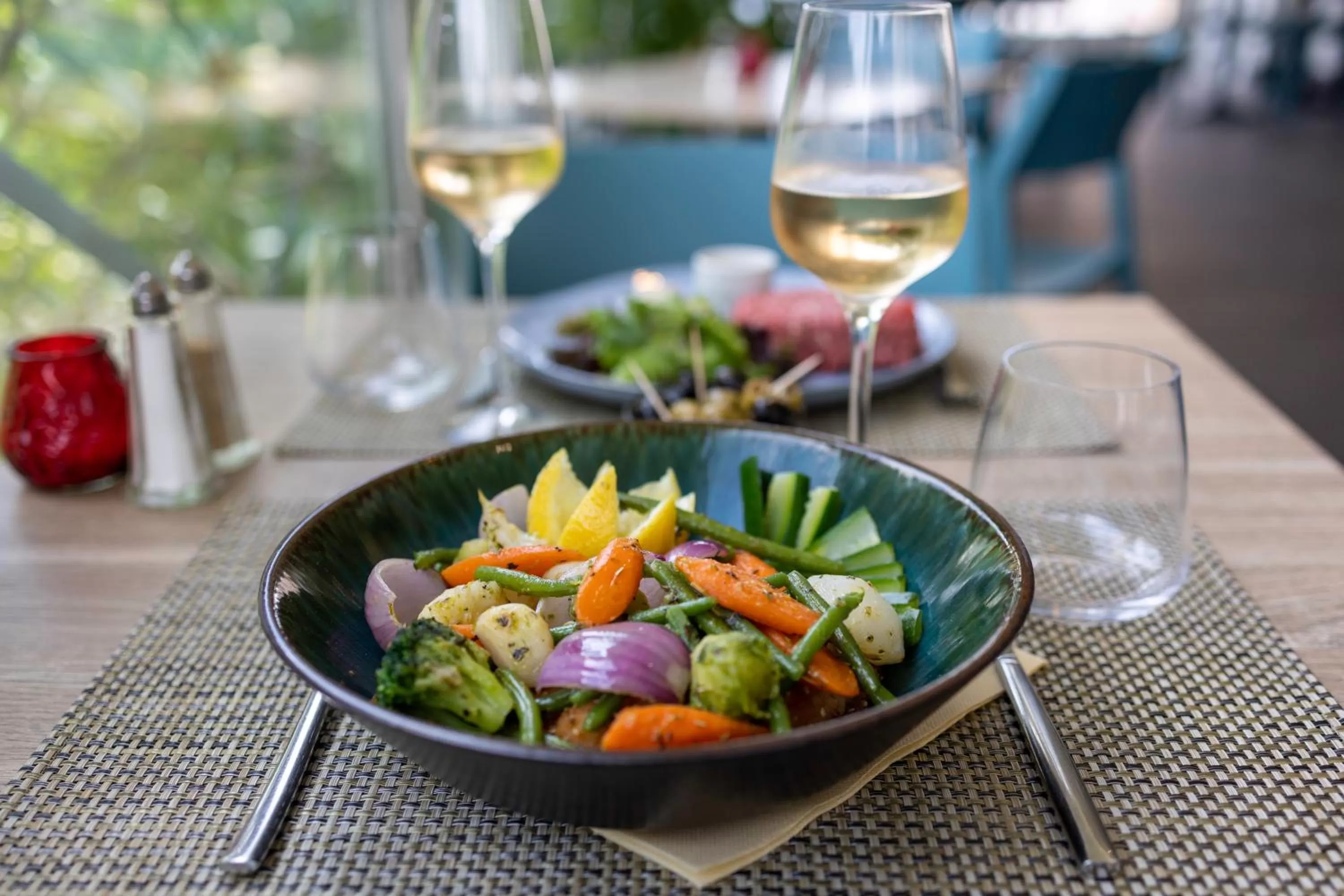 Restaurant/places to eat in Hôtel restaurant Kyriad Fréjus