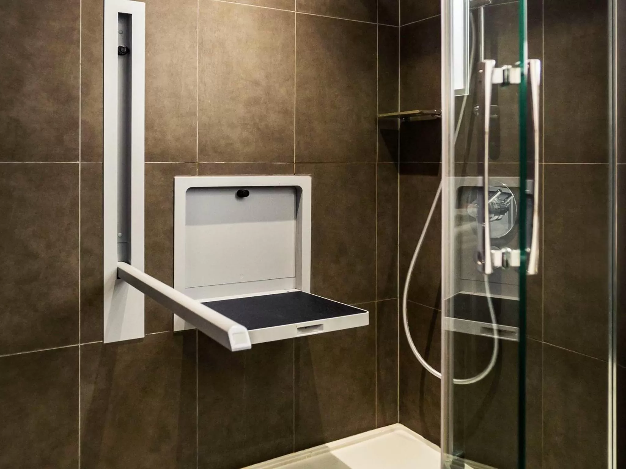 Bathroom in Novotel London Tower Bridge