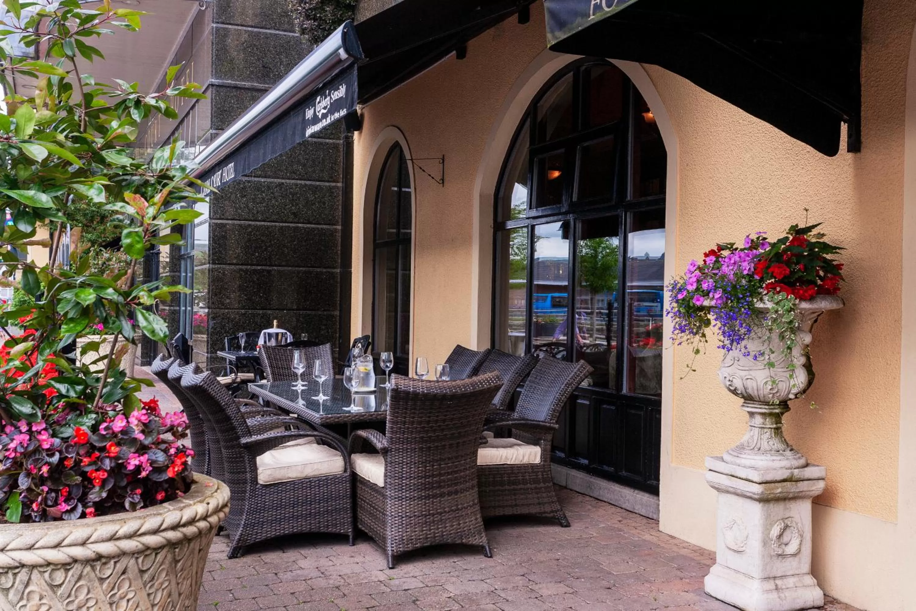 Patio in Canal Court