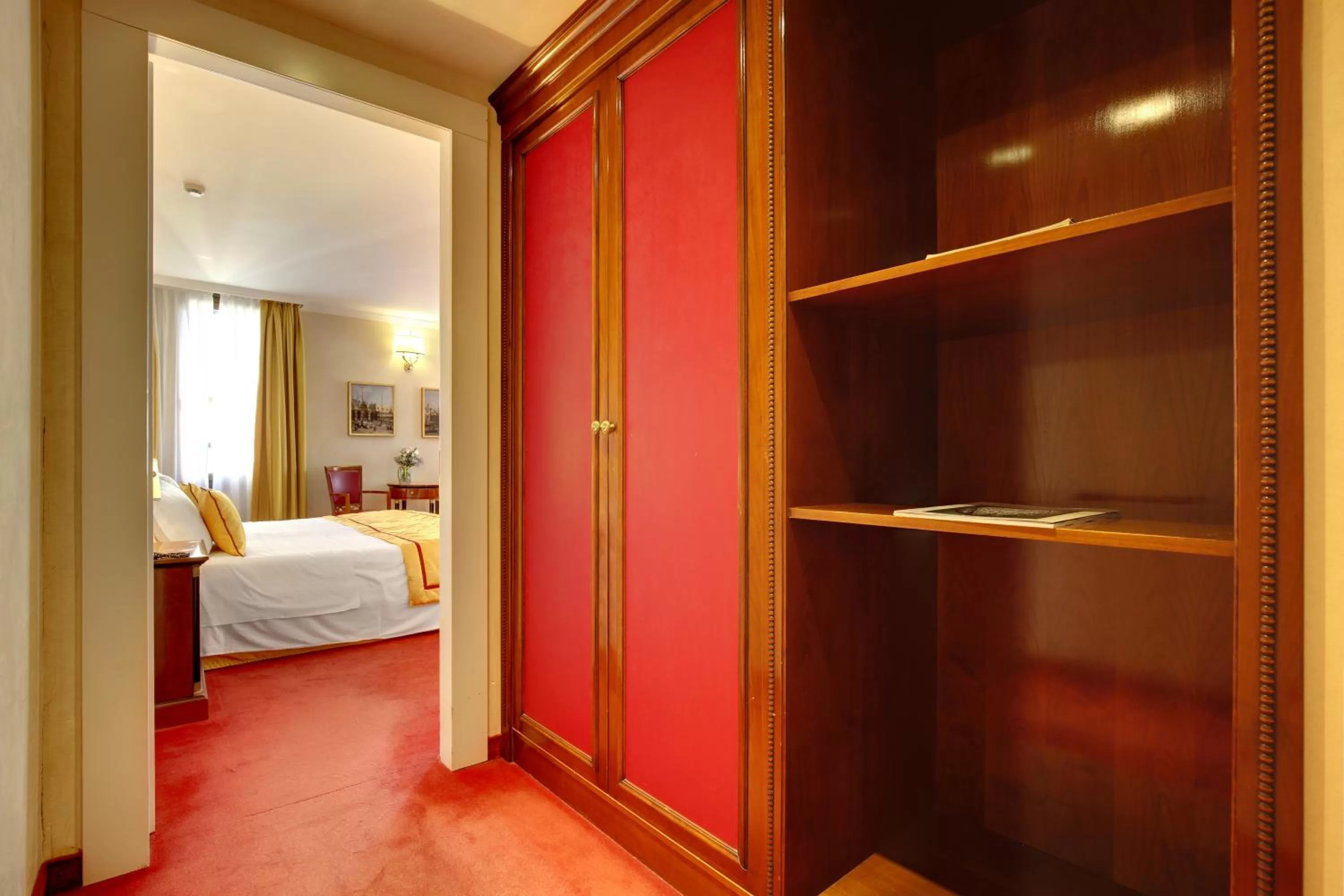 Bedroom, Bed in Hotel Donà Palace