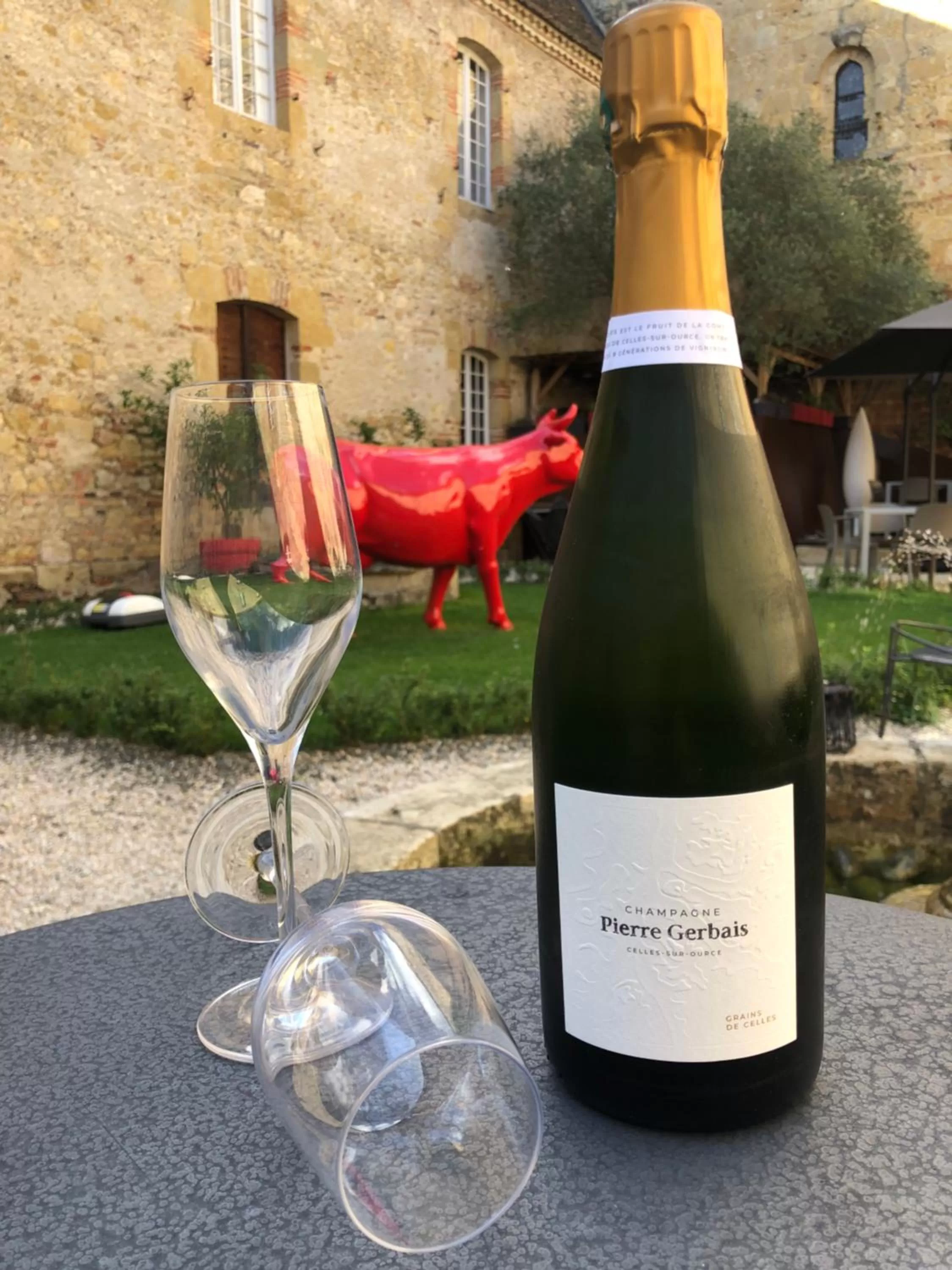 Drinks in Le Monastère de Saint Mont Hôtel & Spa