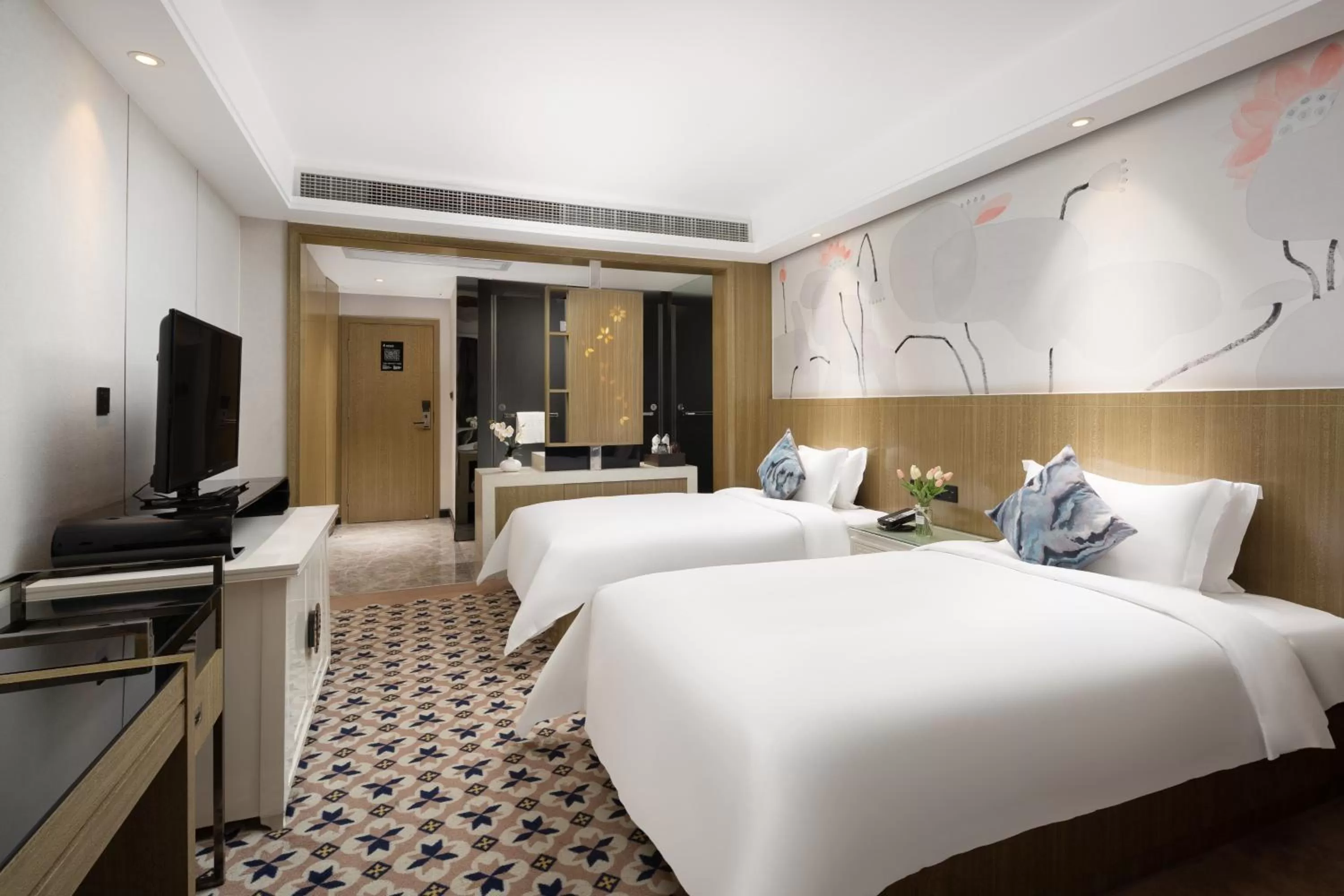 Photo of the whole room, Bed in Paco Hotel Gangding Metro Guangzhou