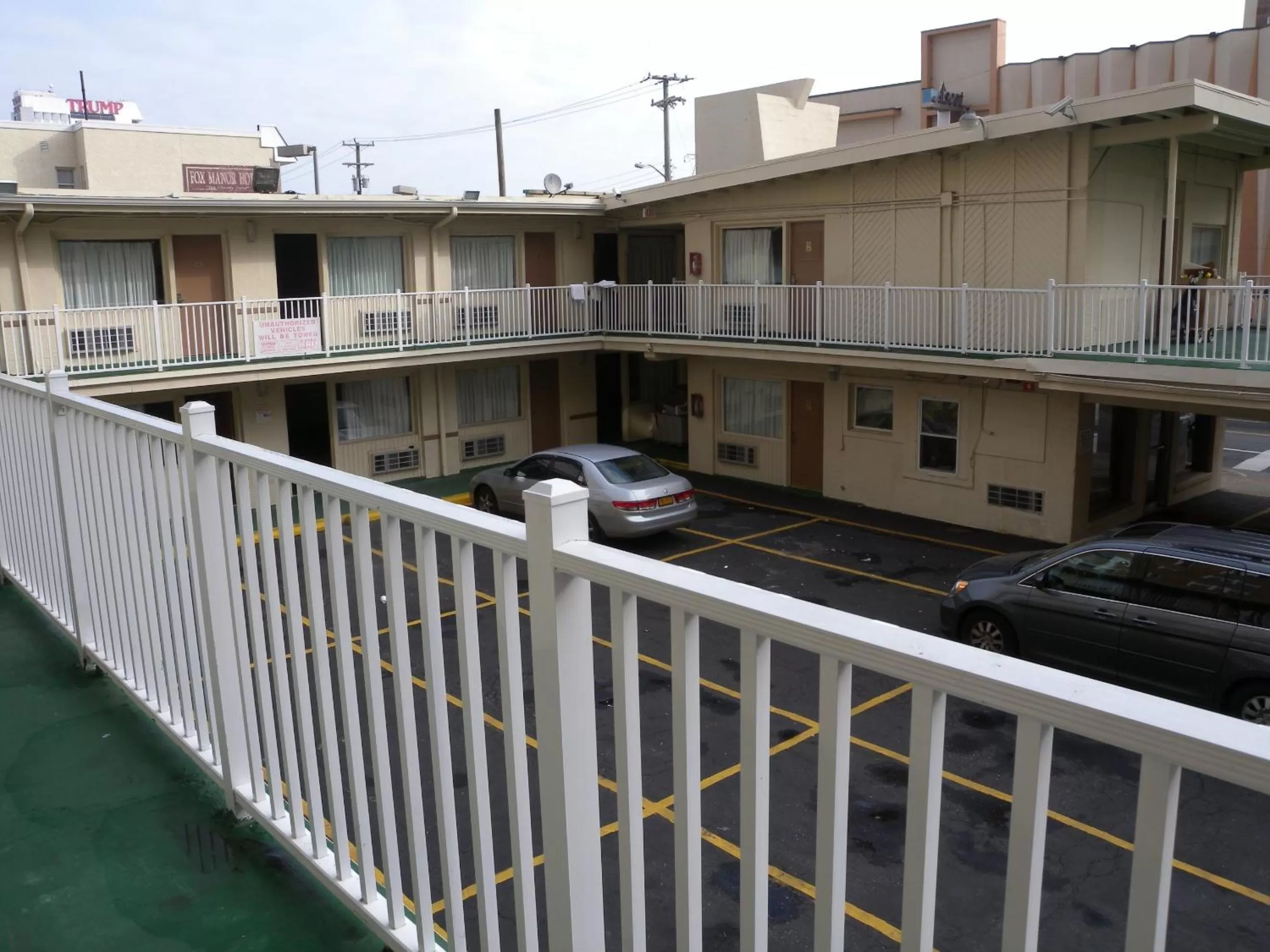 Facade/entrance in Eldorado Atlantic City Beach Block