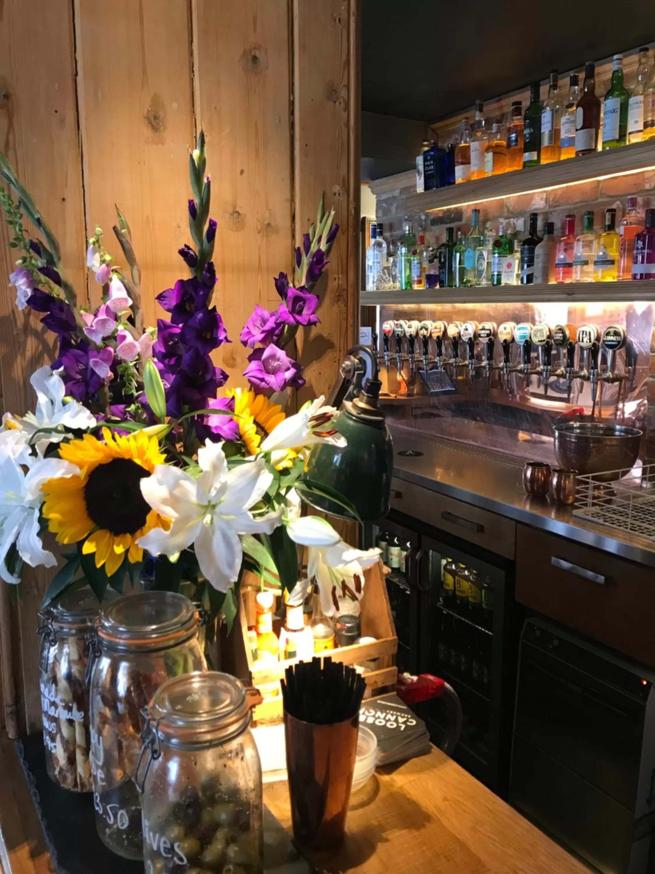 Alcoholic drinks in The Brewery Tap