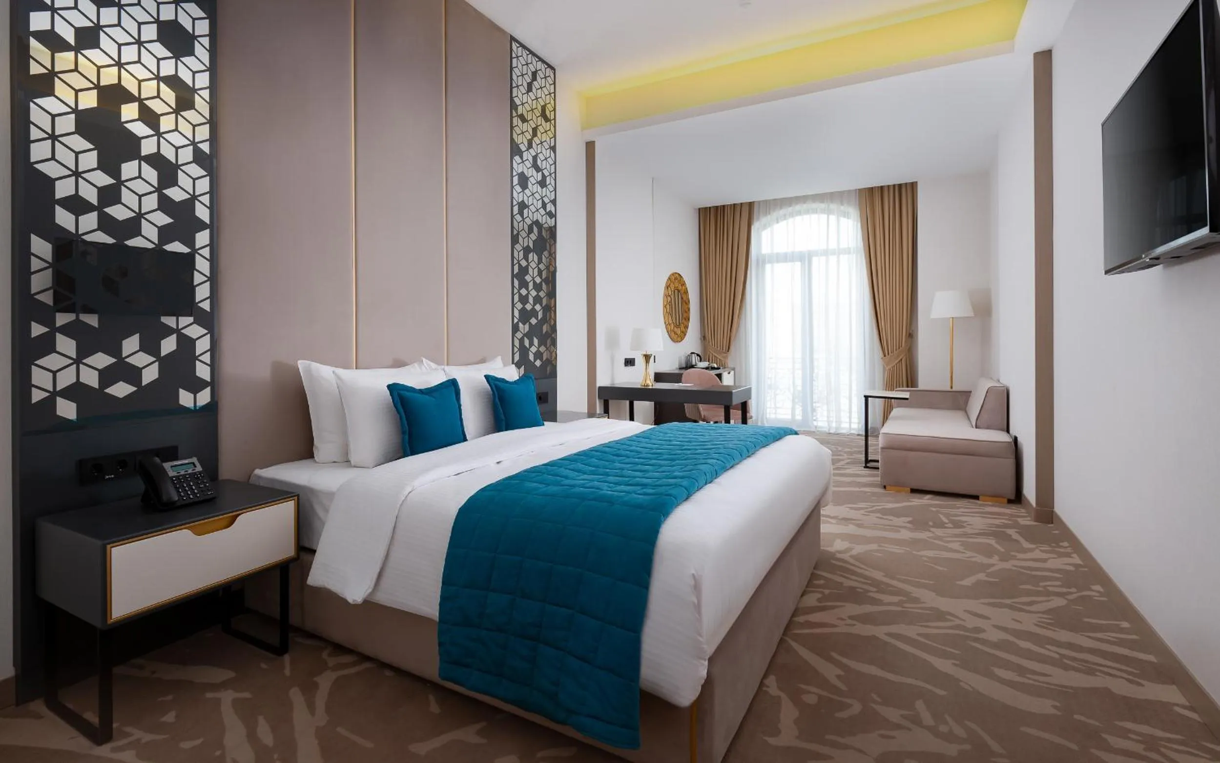 Bedroom, Bed in Mercure Tashkent South