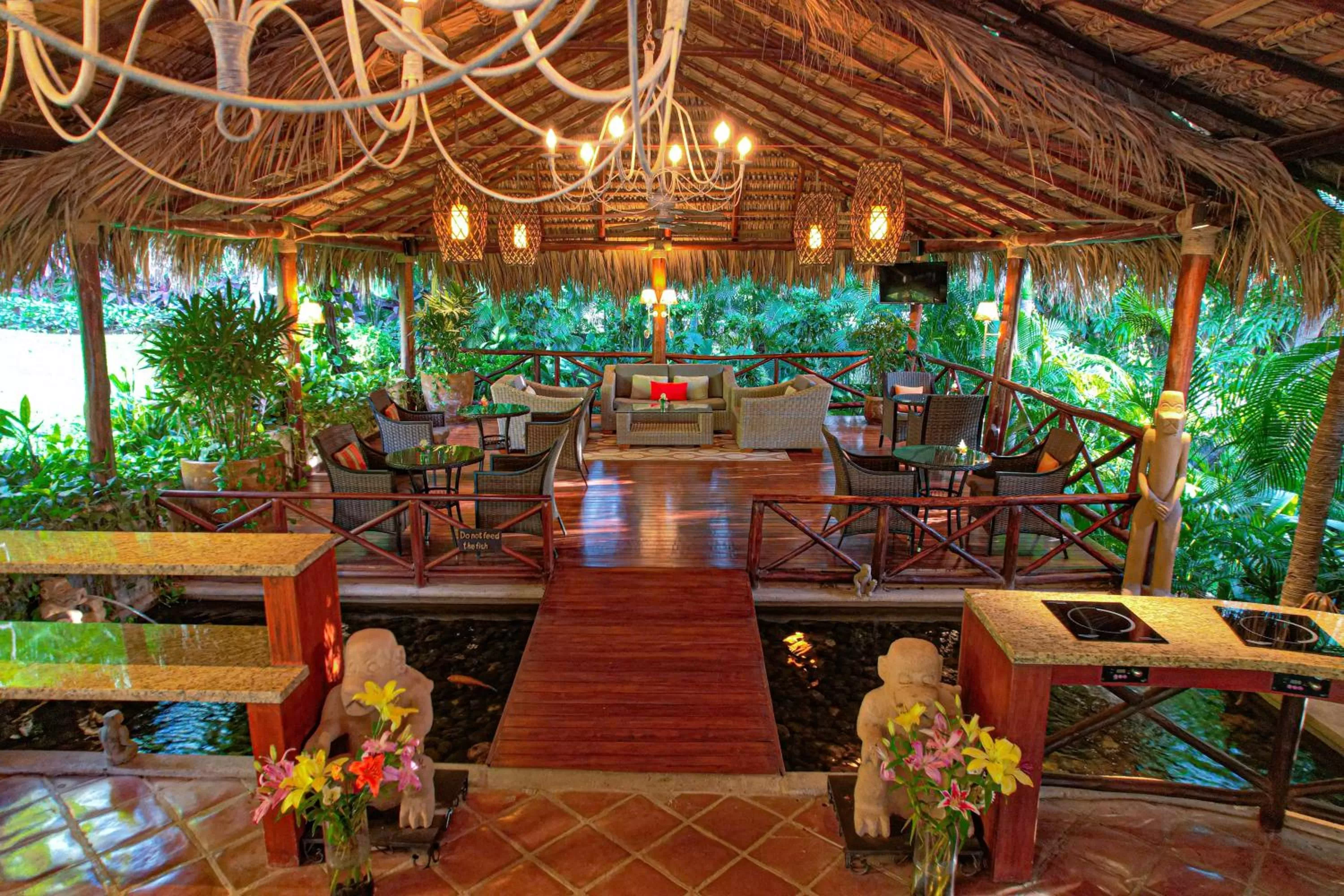 Lounge or bar in Jardin del Eden Boutique Hotel
