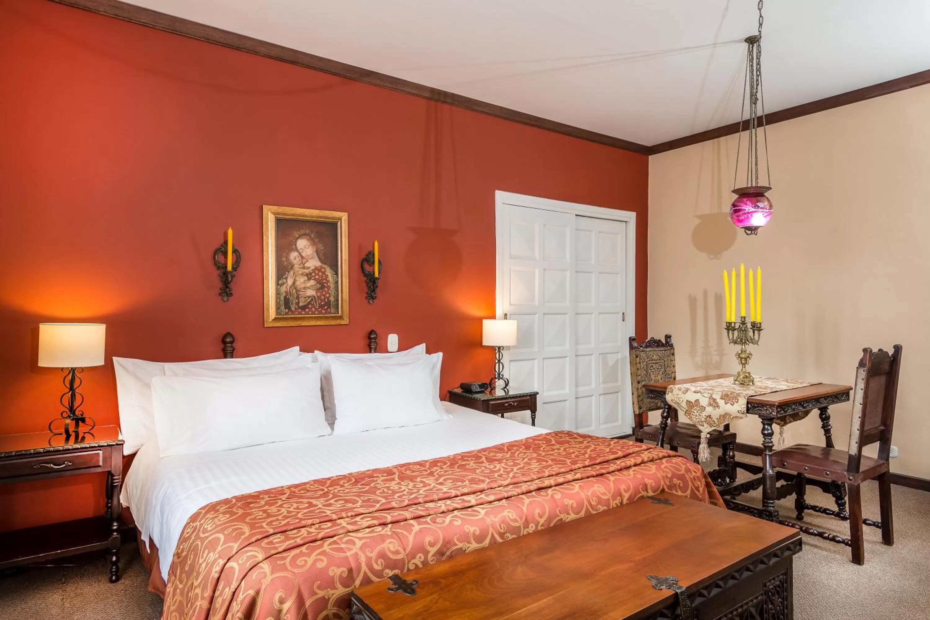 Bedroom, Bed in Hotel Dann Monasterio