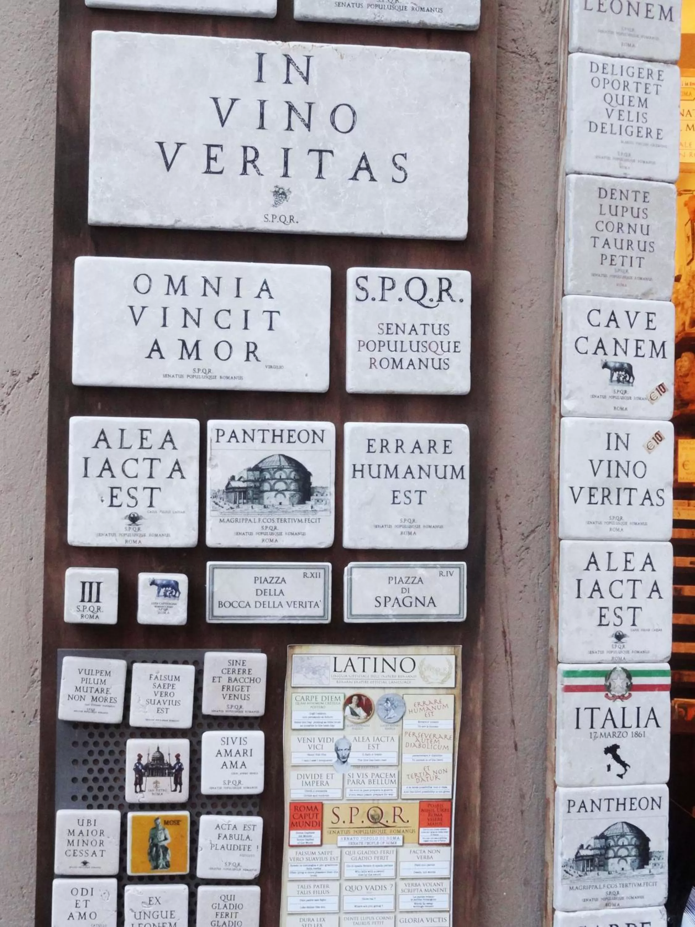 Area and facilities in Bye Bye Roma Pantheon Suite