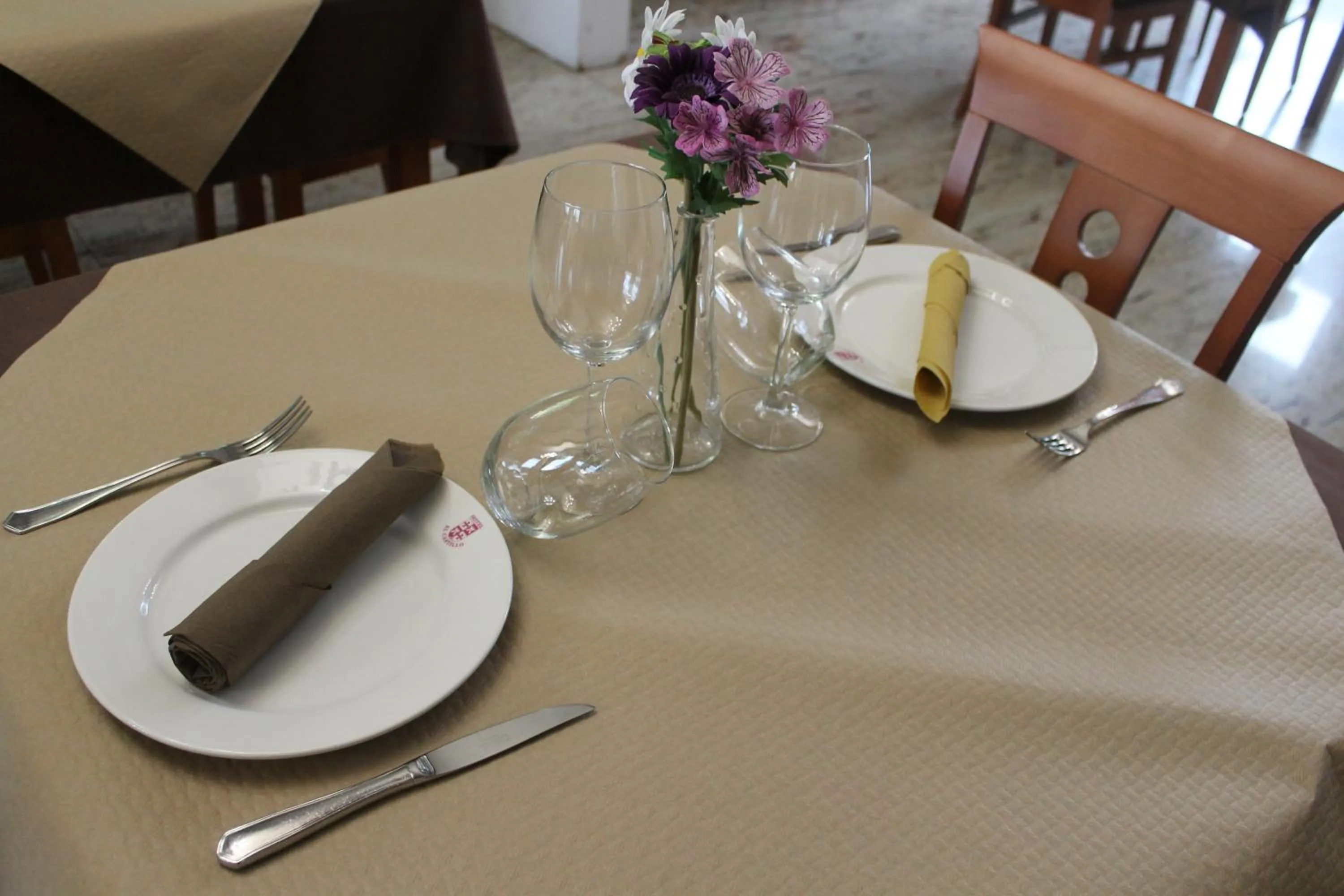 Restaurant/places to eat in Hotel El Castillo