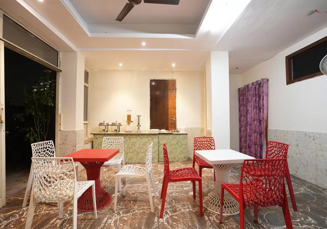 Restaurant/Places to Eat in Staybook - Hotel City Stories - By Aira Xing, Paharganj, New Delhi