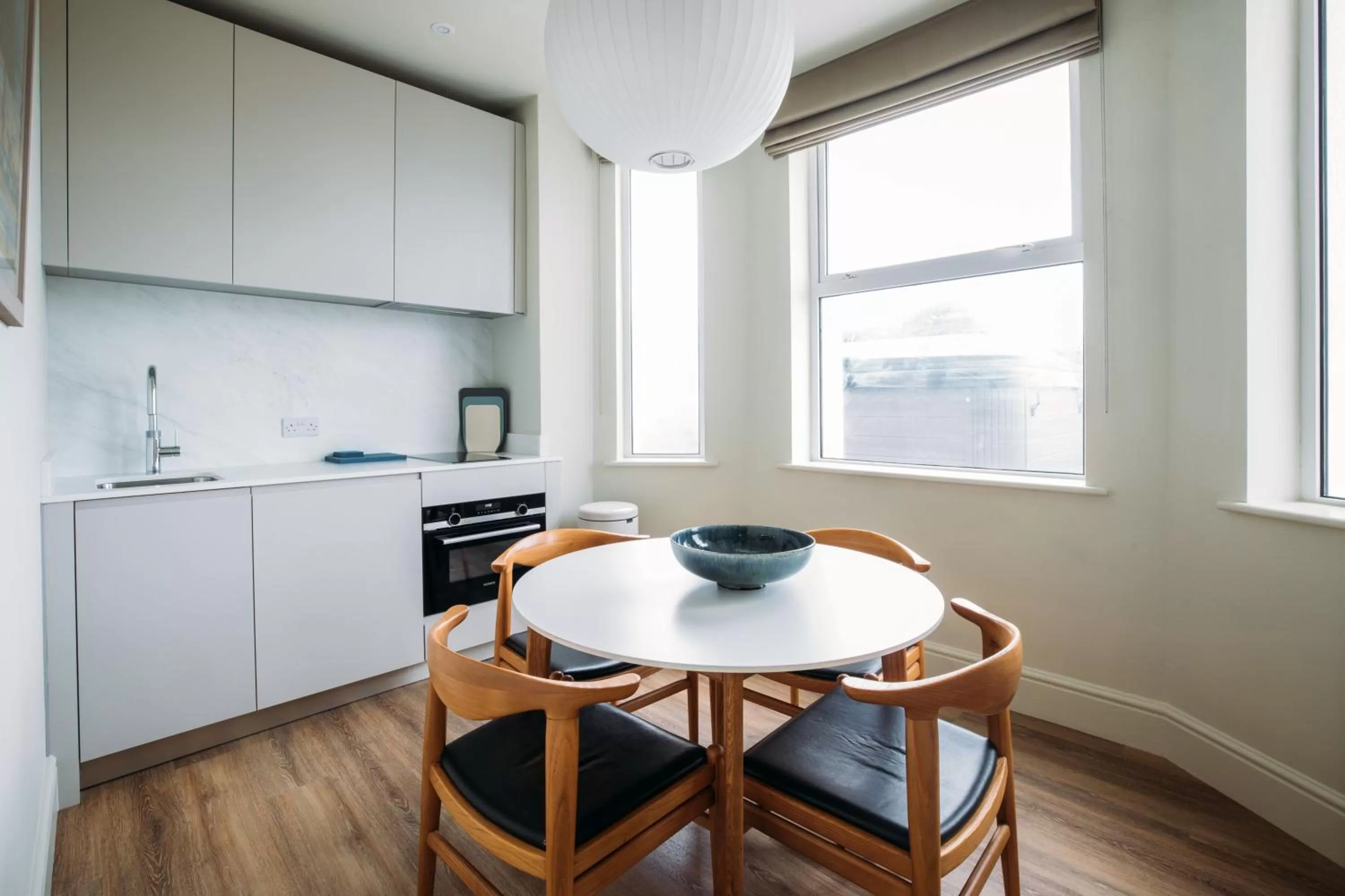 Kitchen or kitchenette in Polurrian on the Lizard