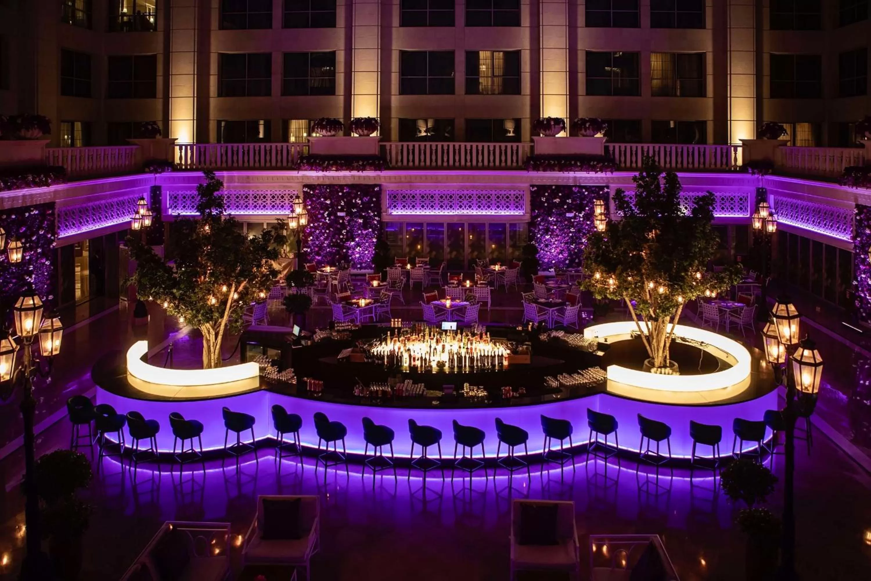 Lounge or bar in Al Habtoor Palace - Preferred Hotels & Resorts