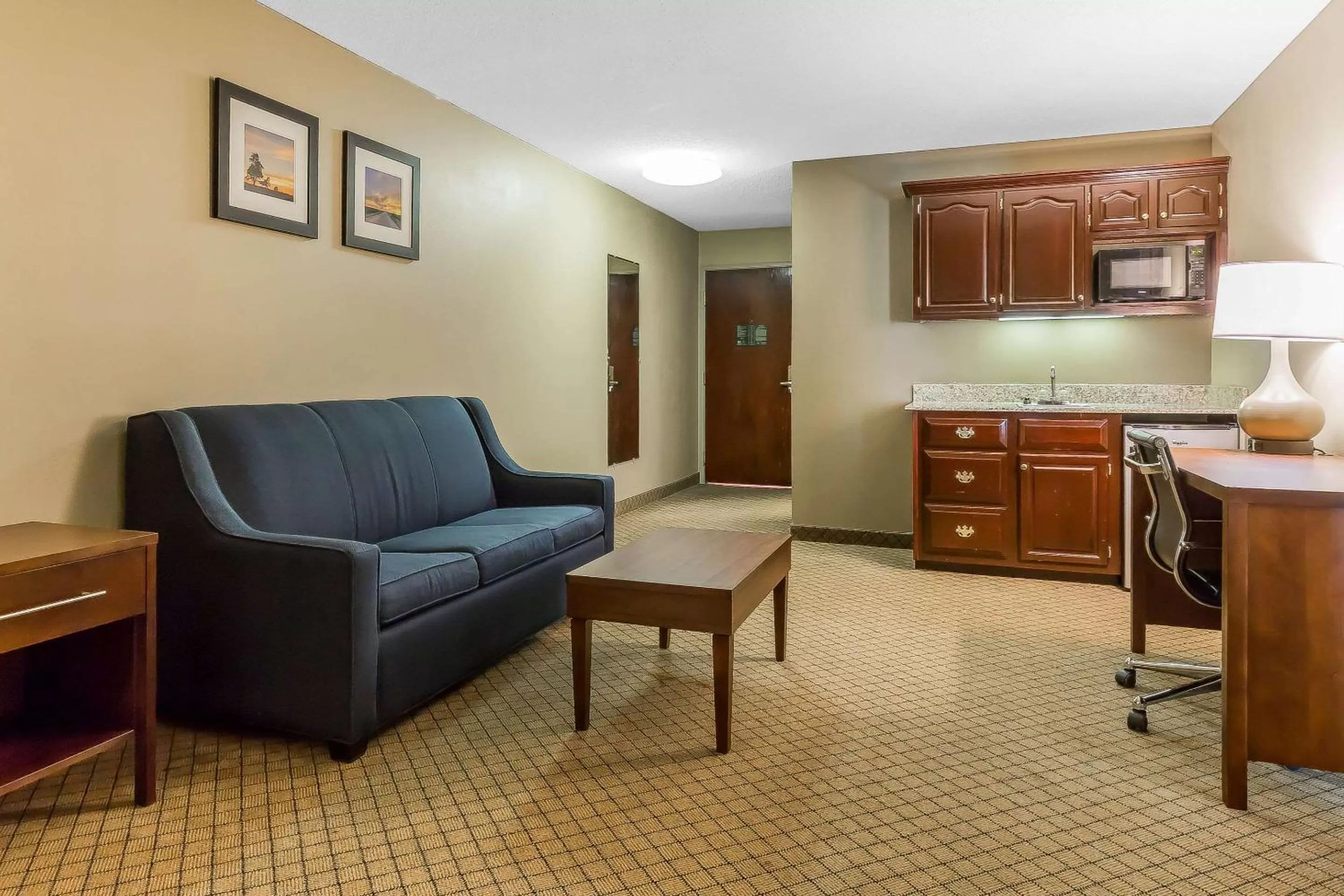 Photo of the whole room in Comfort Inn & Suites Mishawaka-South Bend