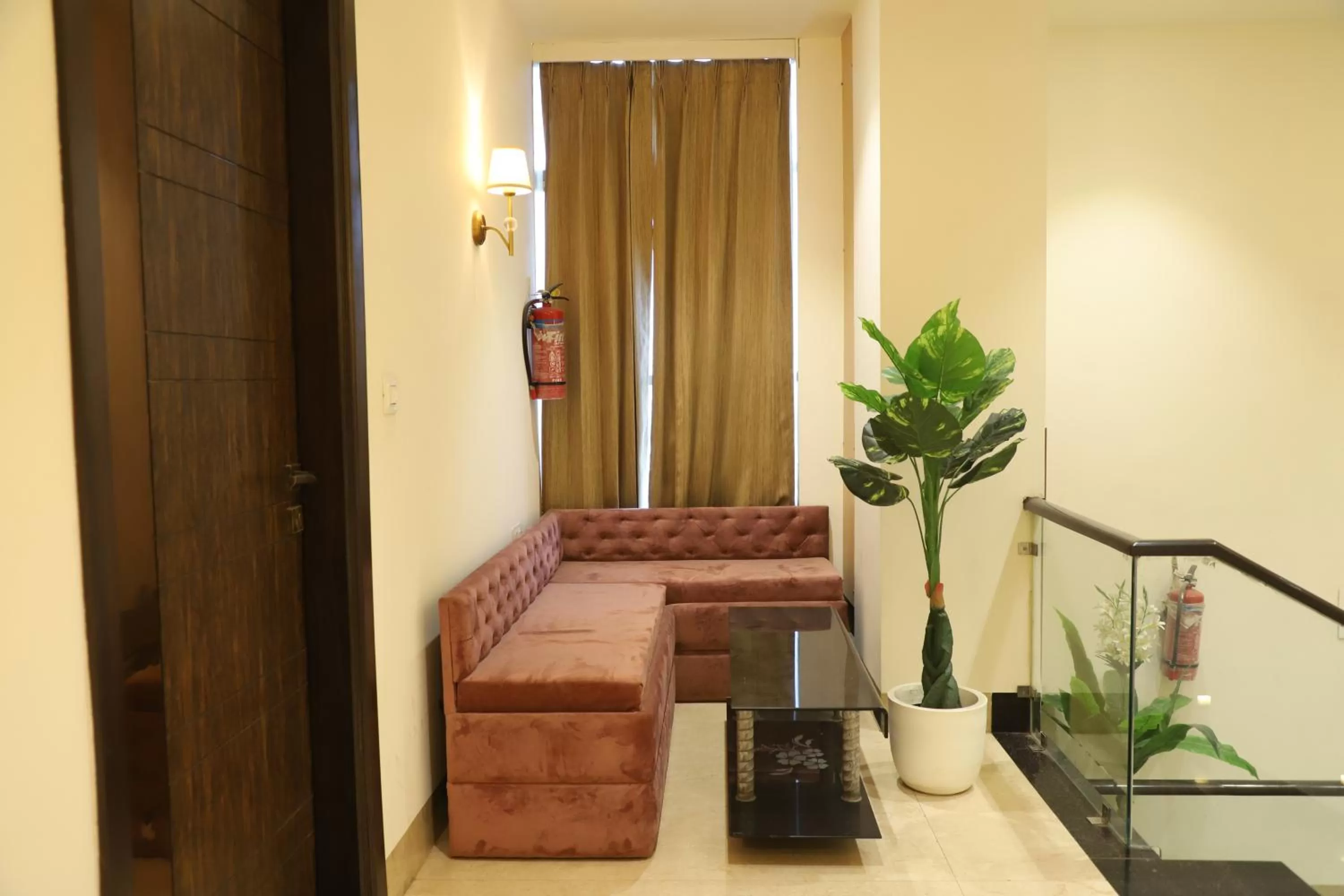 Lobby or reception in Perfect Stayz Premium- Hotel Sehdev Near Golden Temple