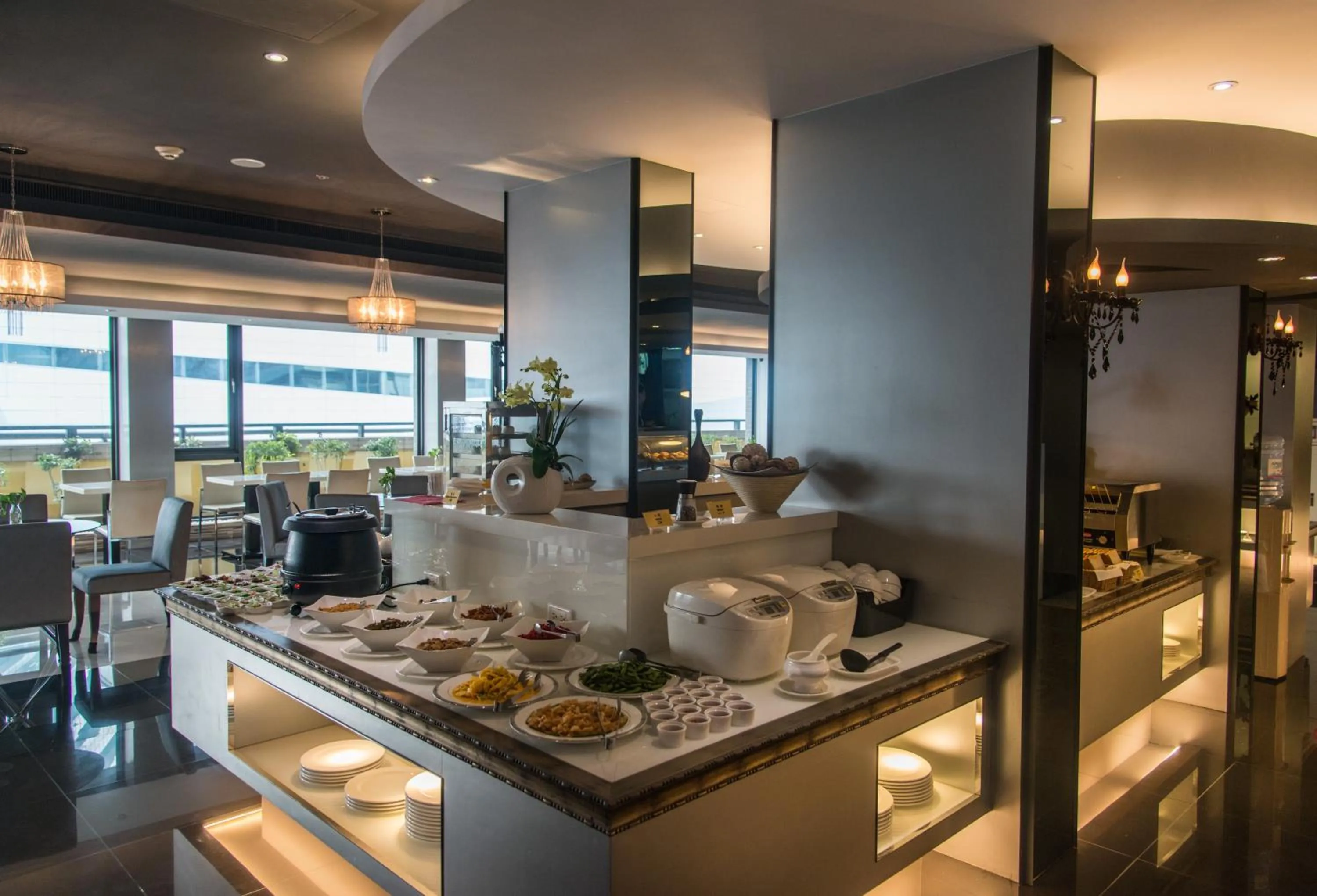 Restaurant/places to eat in Forward Hotel Taipei Nangang