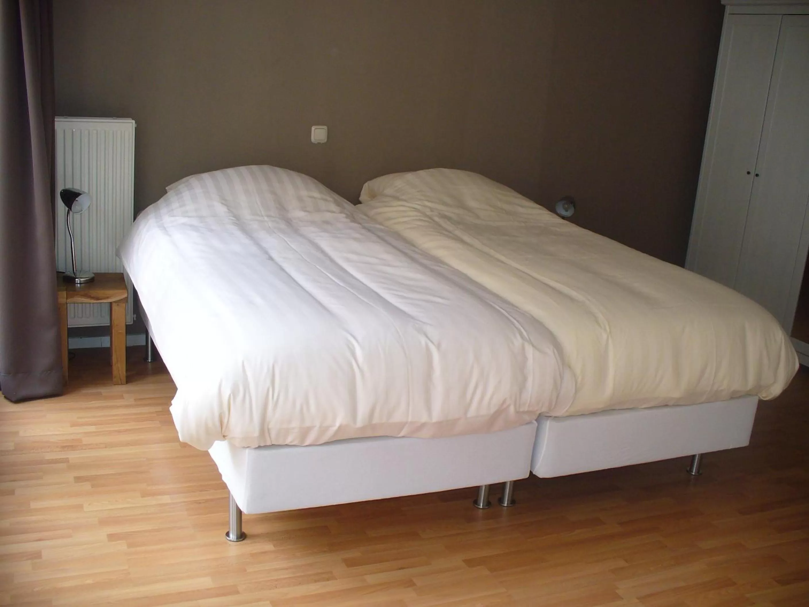 Bed in Hotel de Vischpoorte, centrum Deventer en aan de IJssel