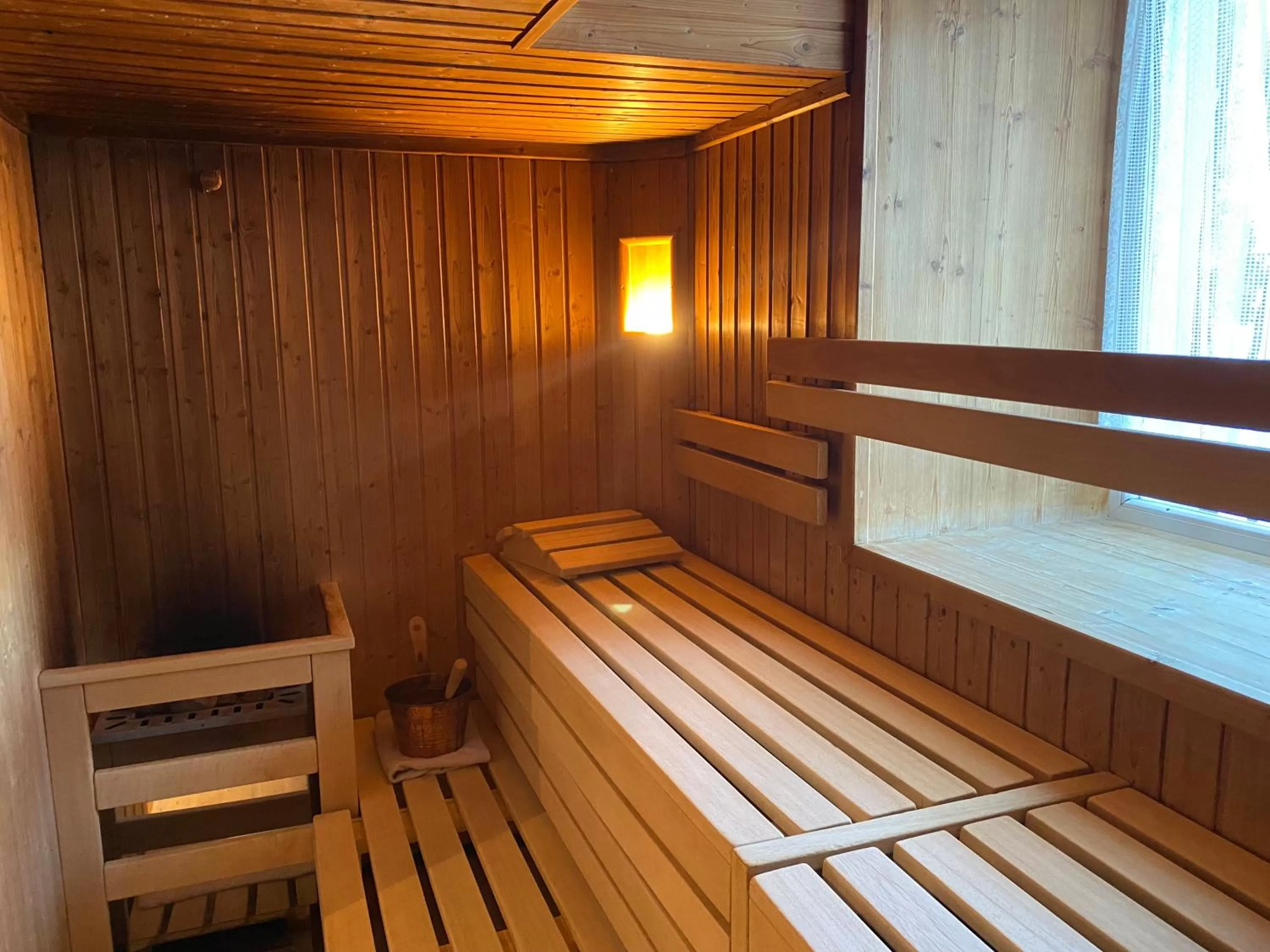 Sauna, Bed in Hotel Castel Latemar