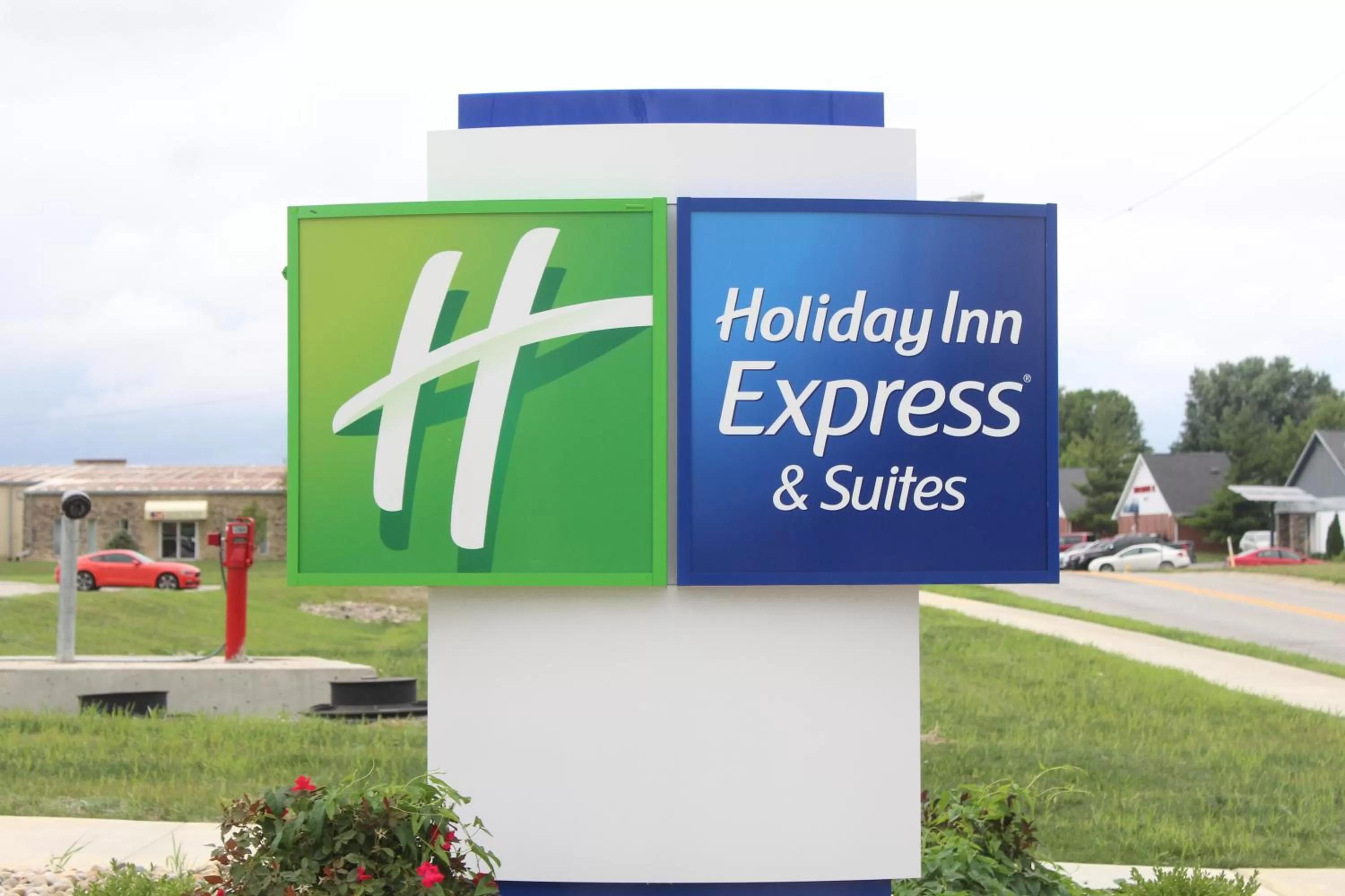Holiday Inn Express & Suites - Kokomo South by IHG