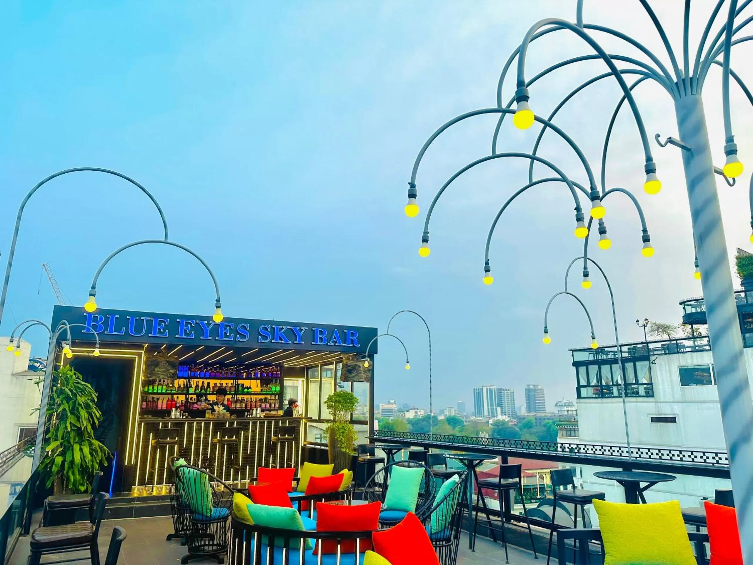 Lounge or bar in Shining Central Hotel & Spa