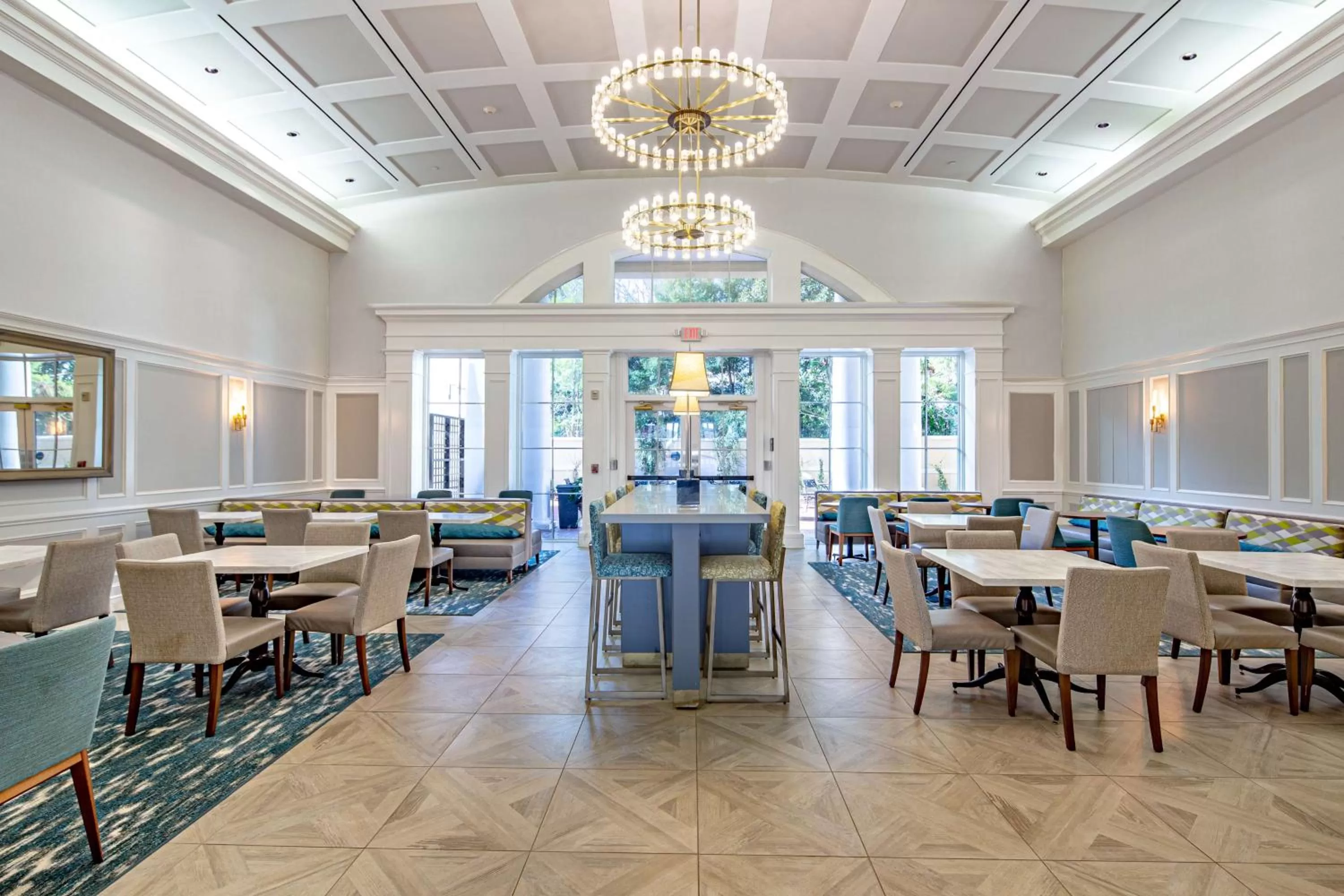 Breakfast in Hampton Inn & Suites South Park at Phillips Place