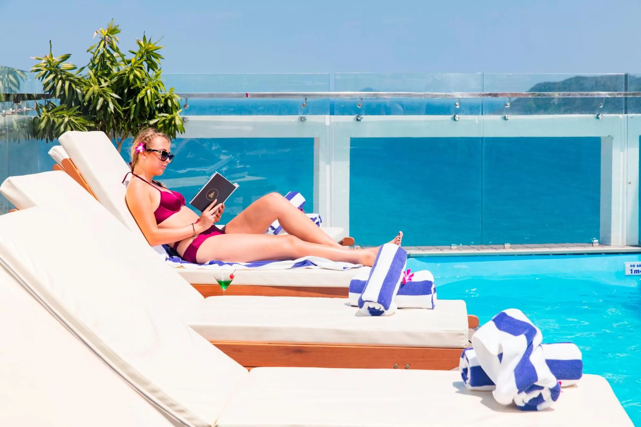 Swimming pool in Balcony Nha Trang Hotel