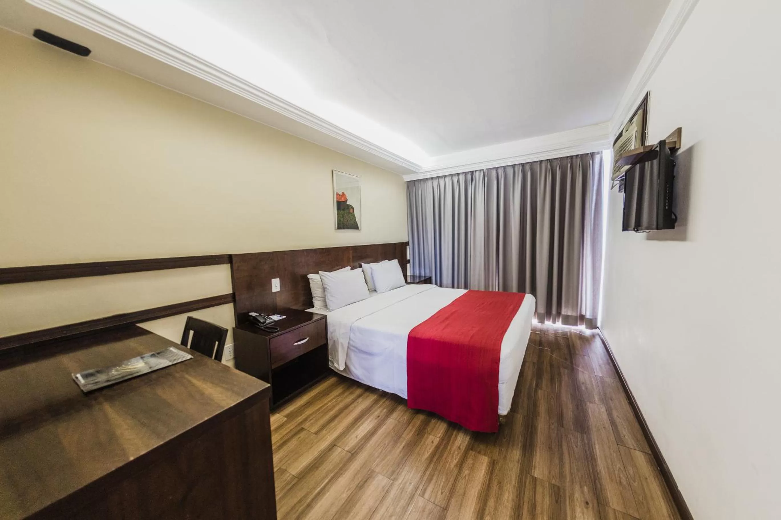 Bed in Plaza Bittar Hotel