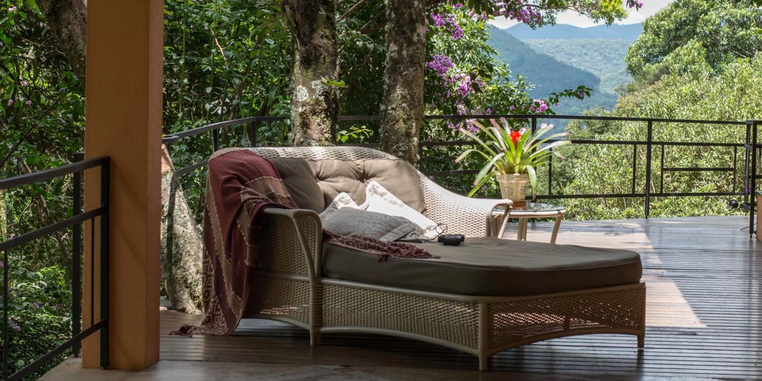 Patio in Kuriuwa Hotel