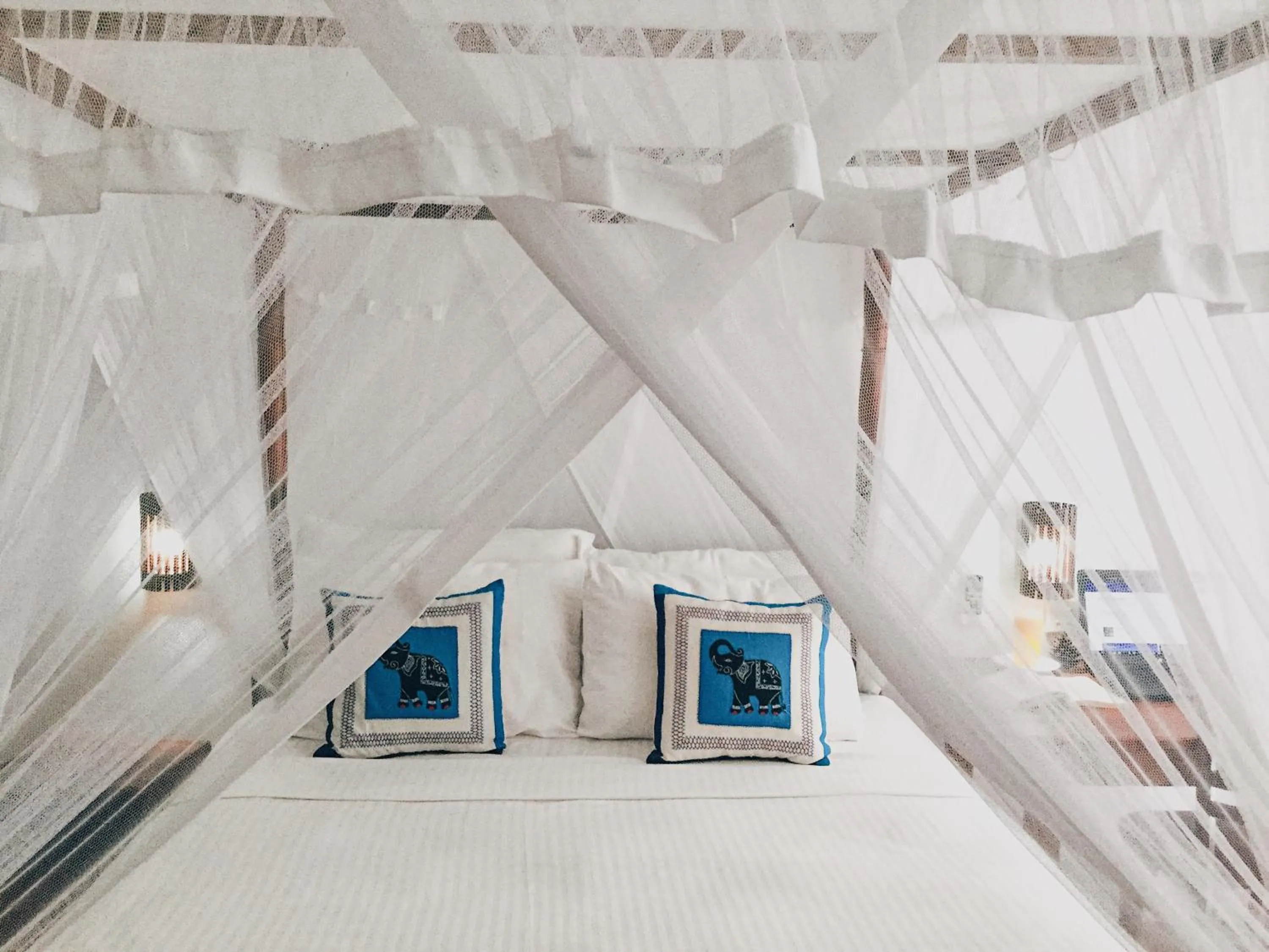 Bedroom, Bed in Hanthana House